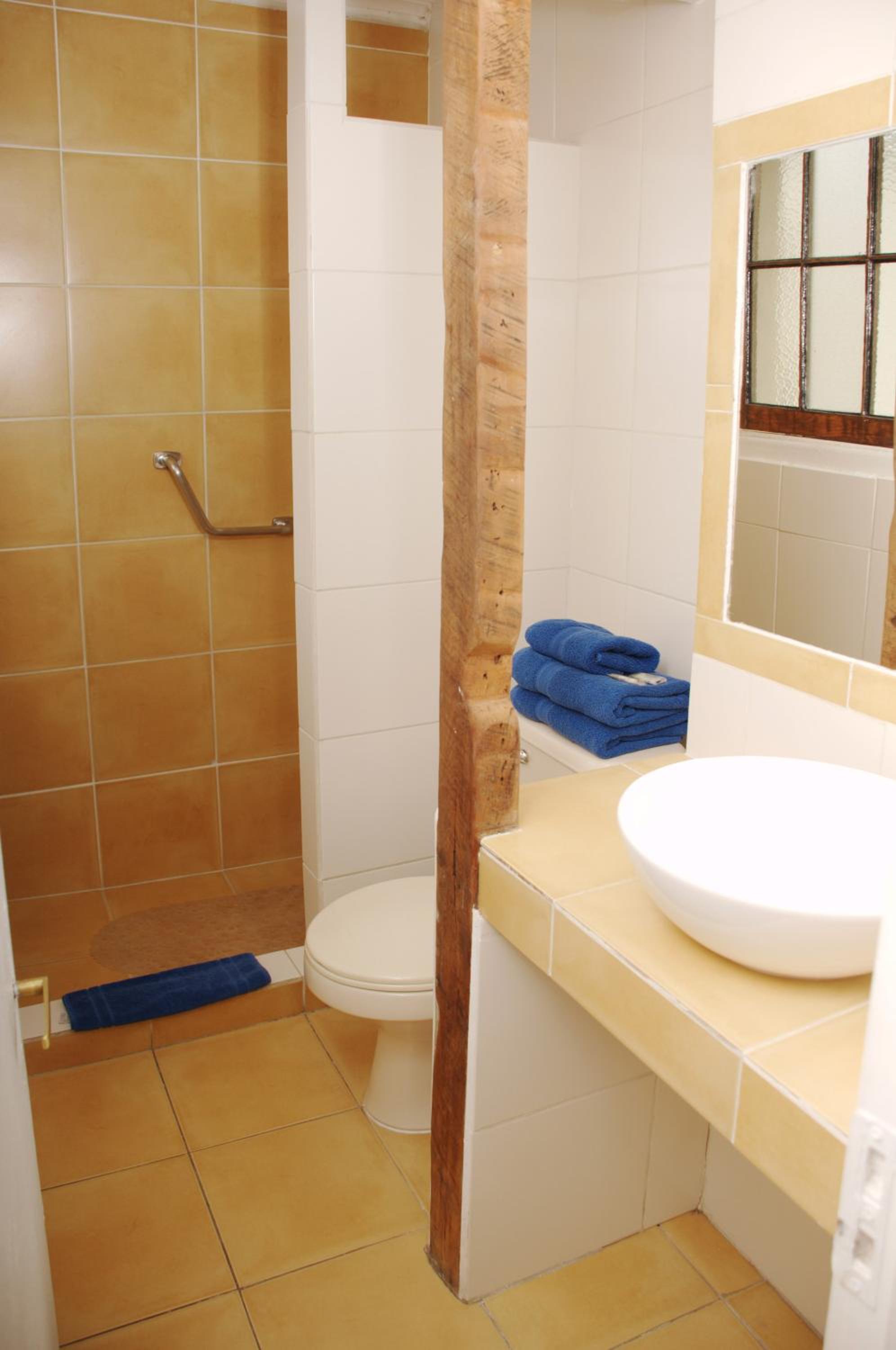 Double Room with Private Bathroom photo 3