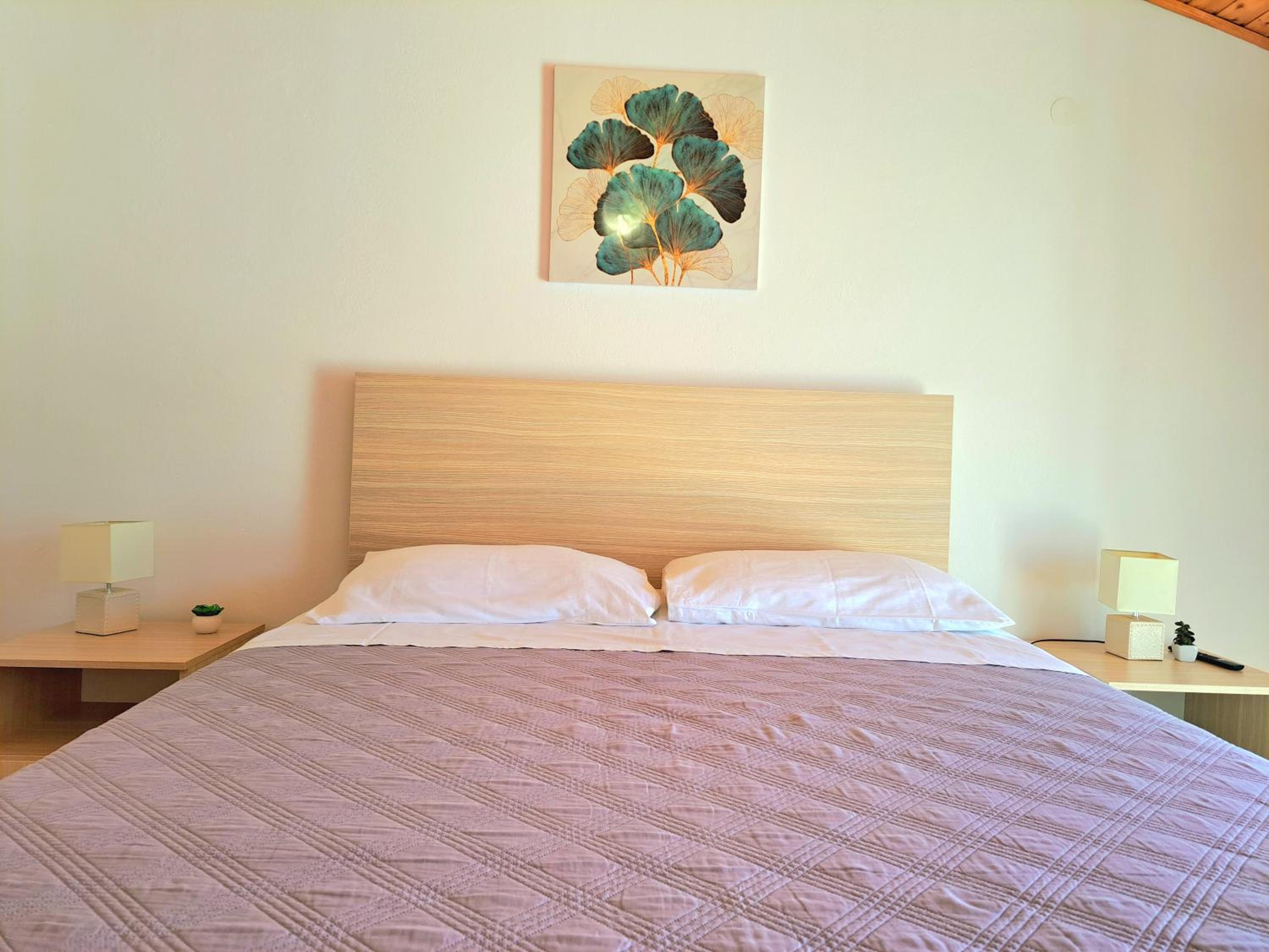 Apartment with Balcony and Sea View photo 1