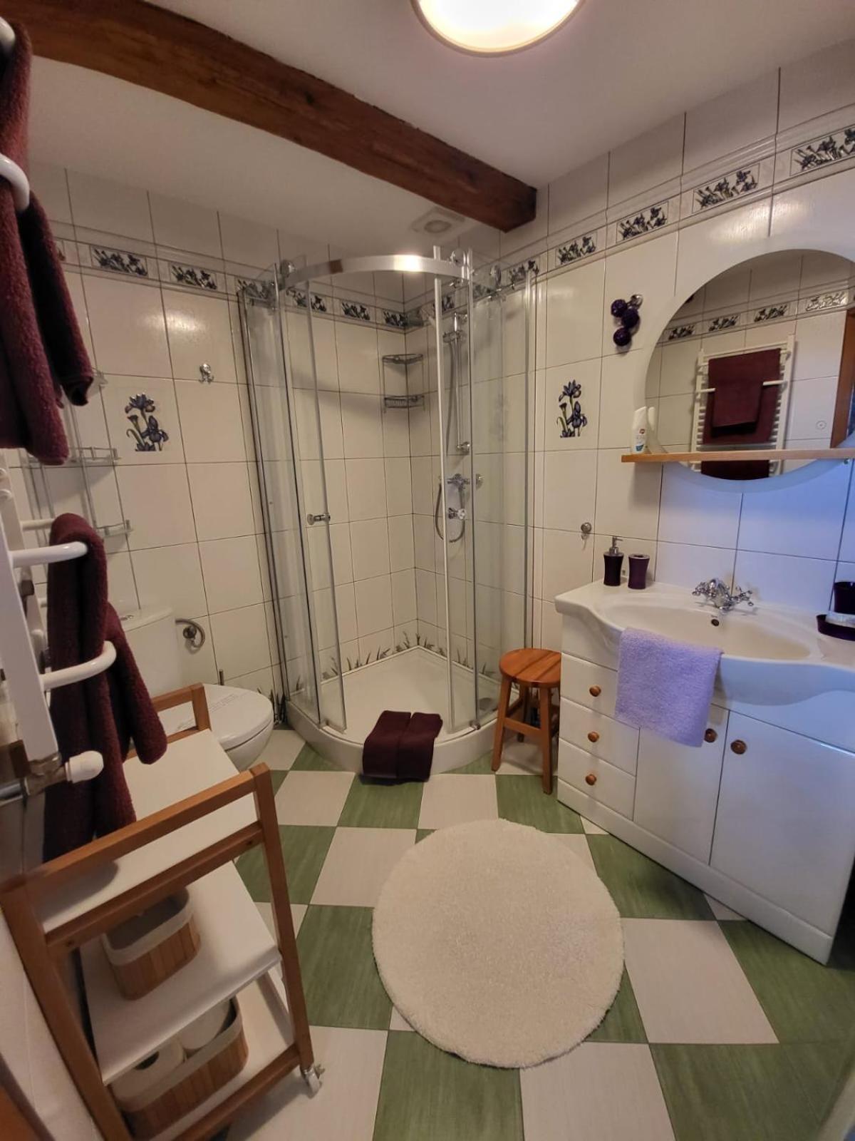 Triple Room with Private Bathroom photo 3