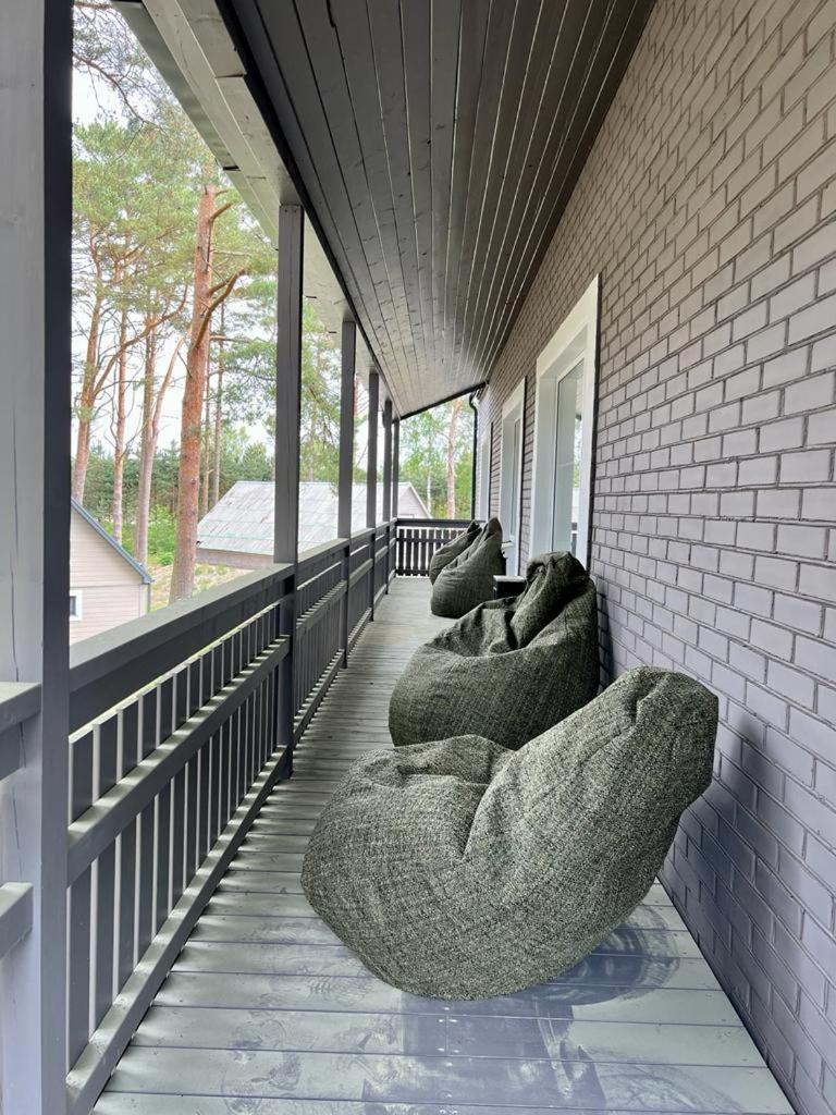 Quadruple Room with Balcony - Photo 8