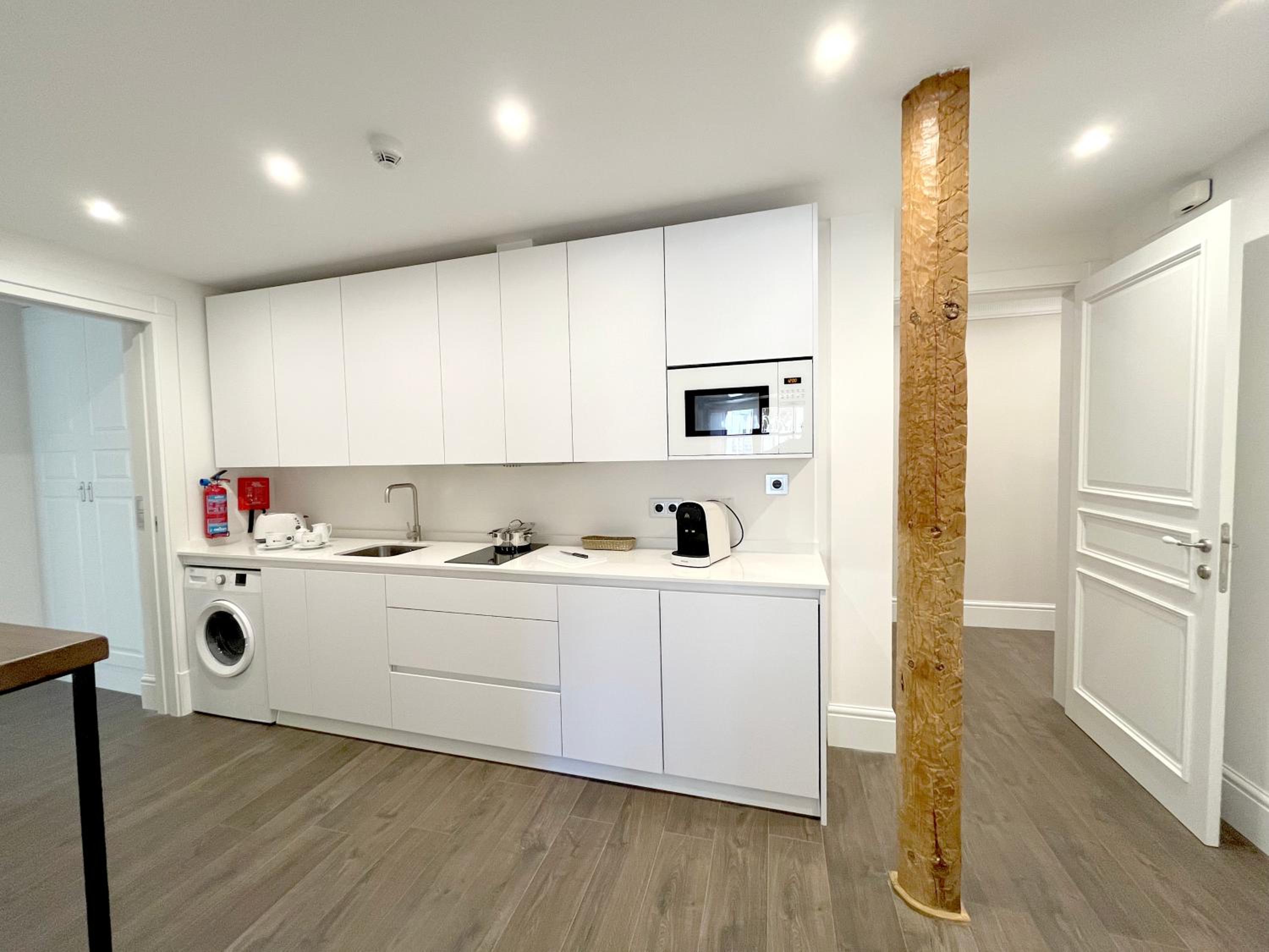 Deluxe Apartment - Photo 4