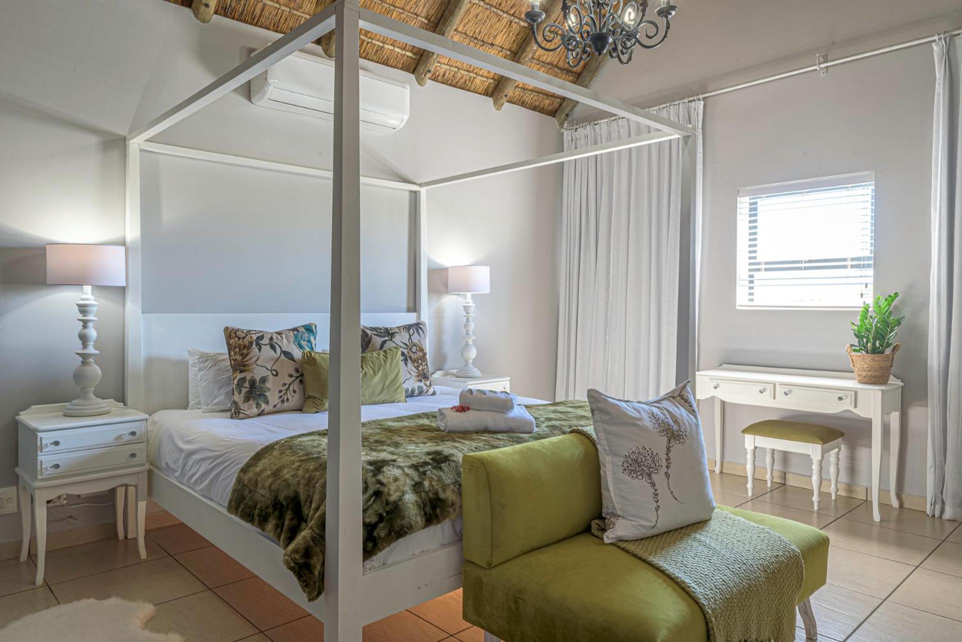 Deluxe Double Room with Mountain View - Photo 1