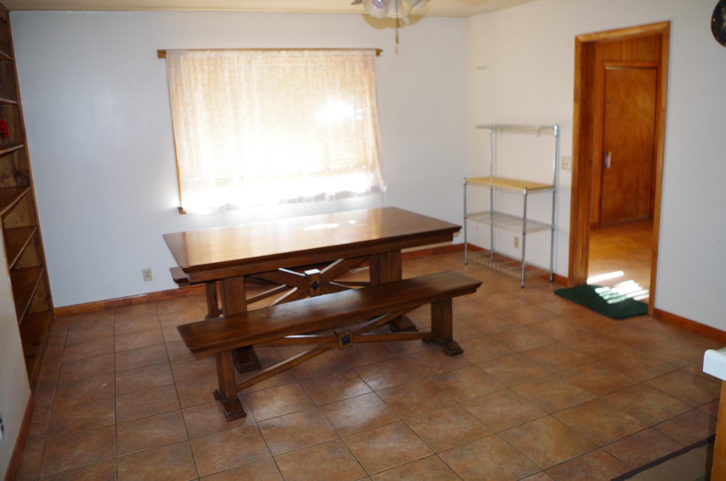 Two-Bedroom Suite - Photo 4
