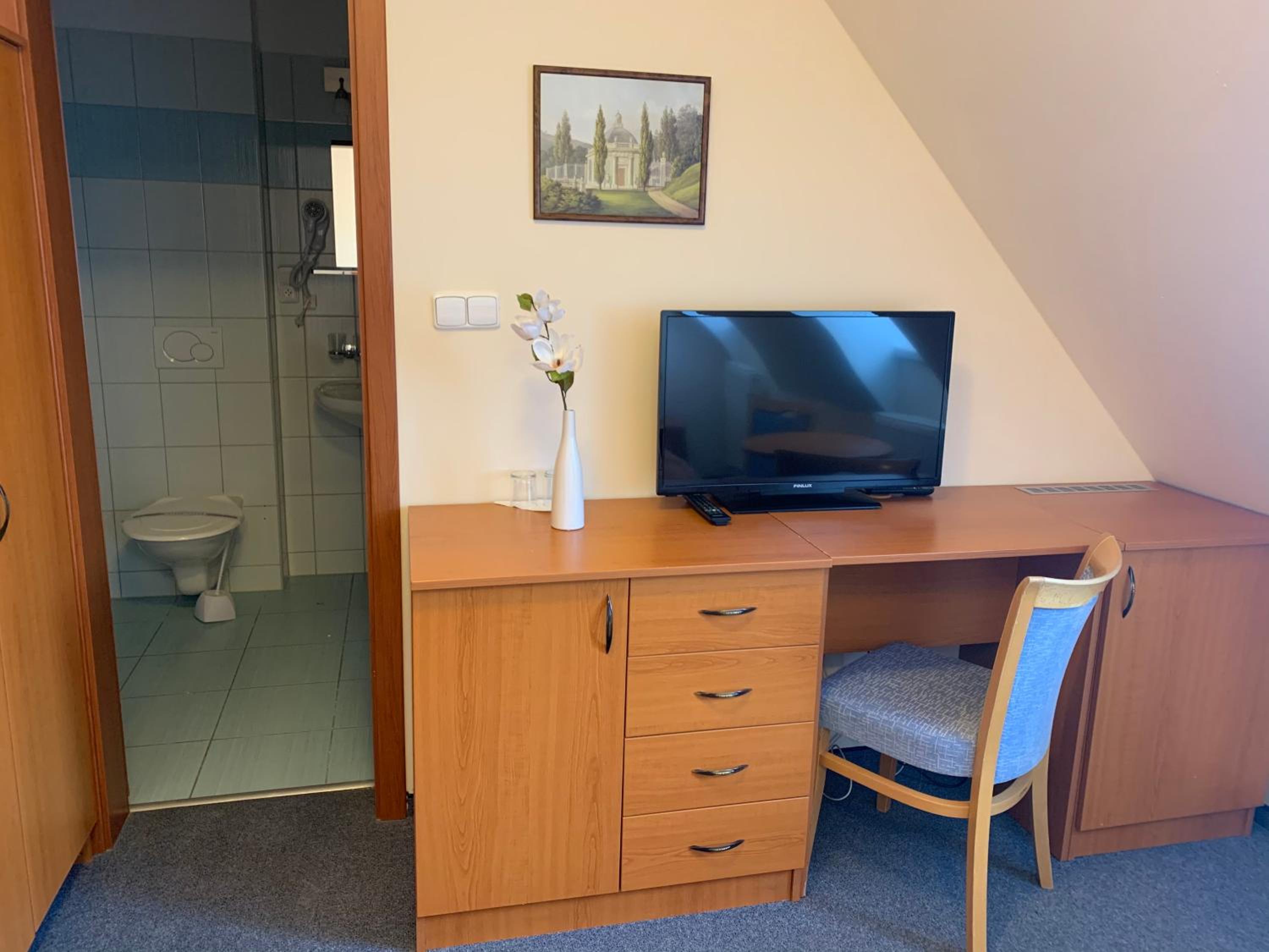 Standard Single Room photo 2