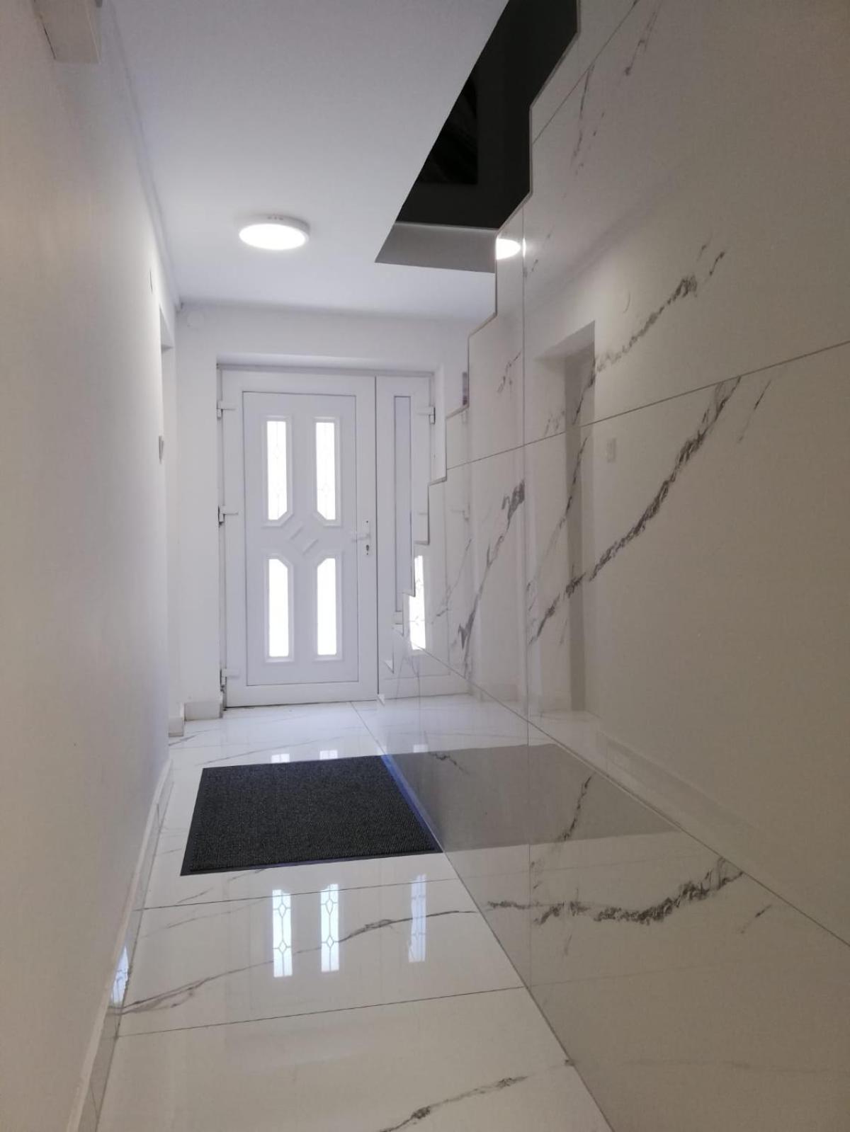 Deluxe Villa - Photo 2