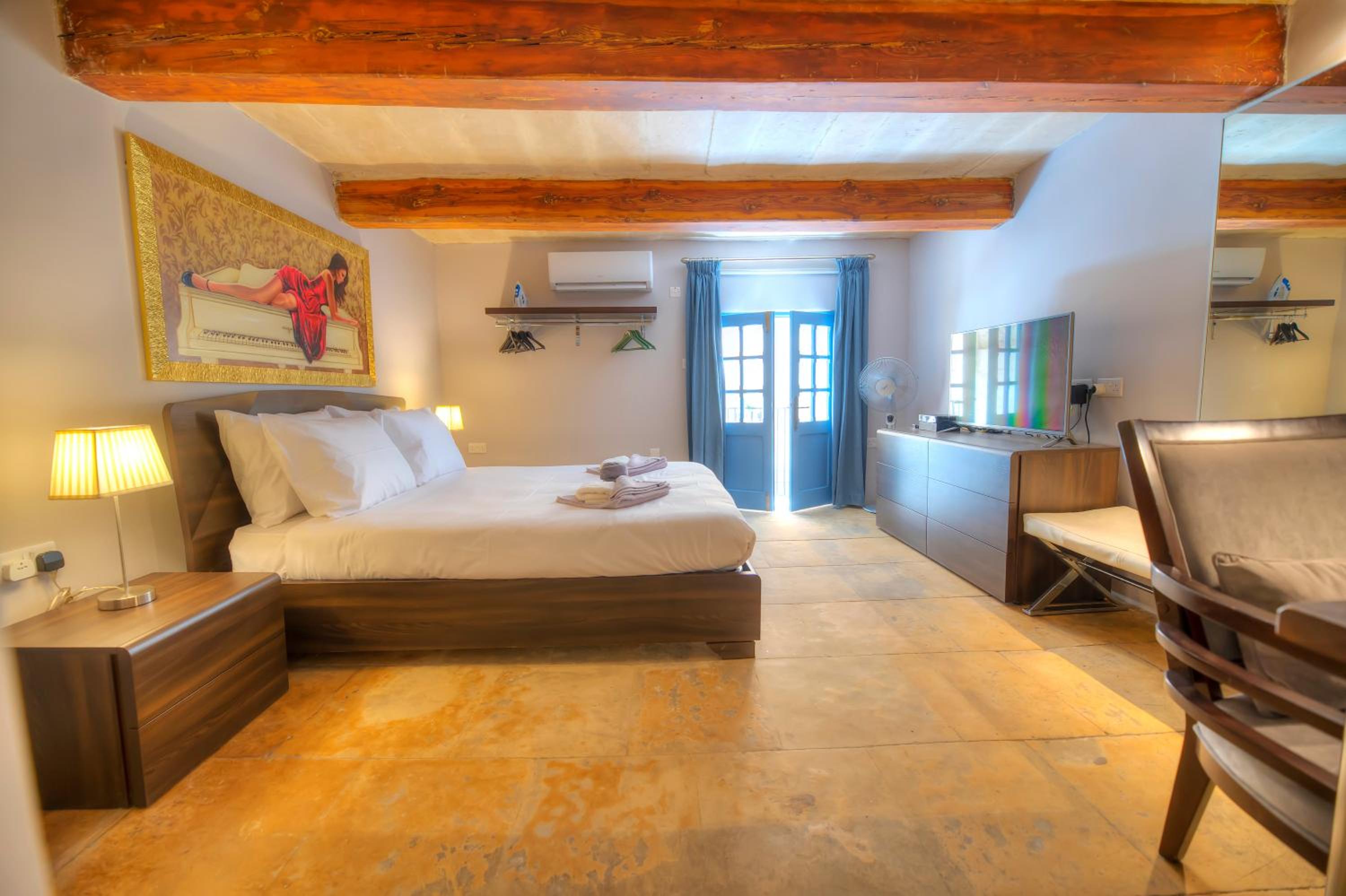 One-Bedroom House photo 2