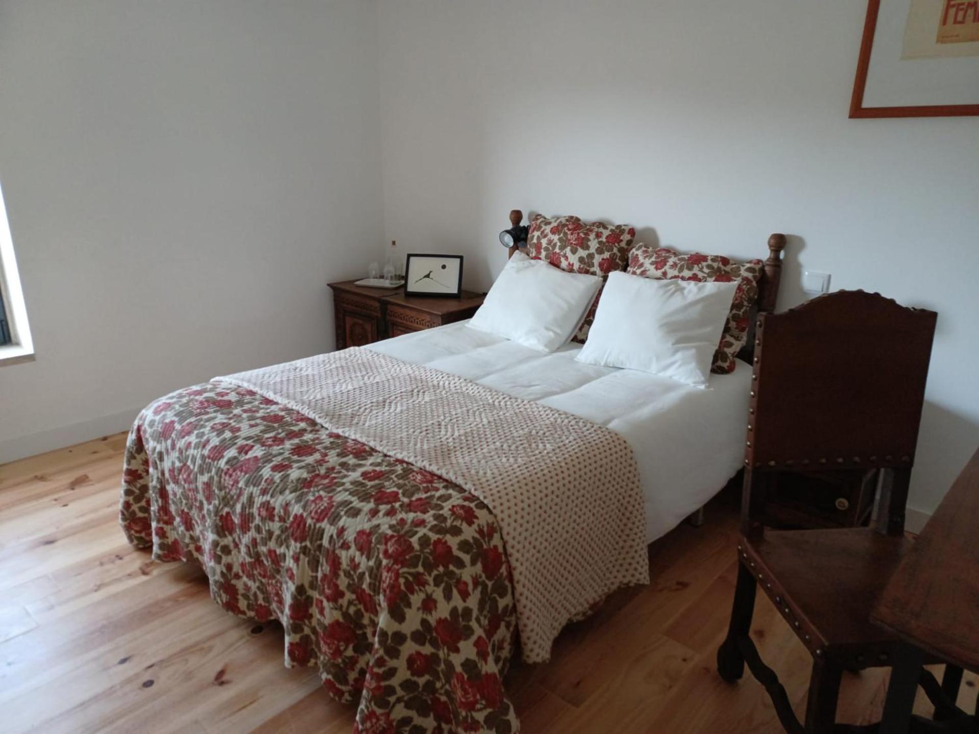 Double Room with Private Bathroom - Photo 1