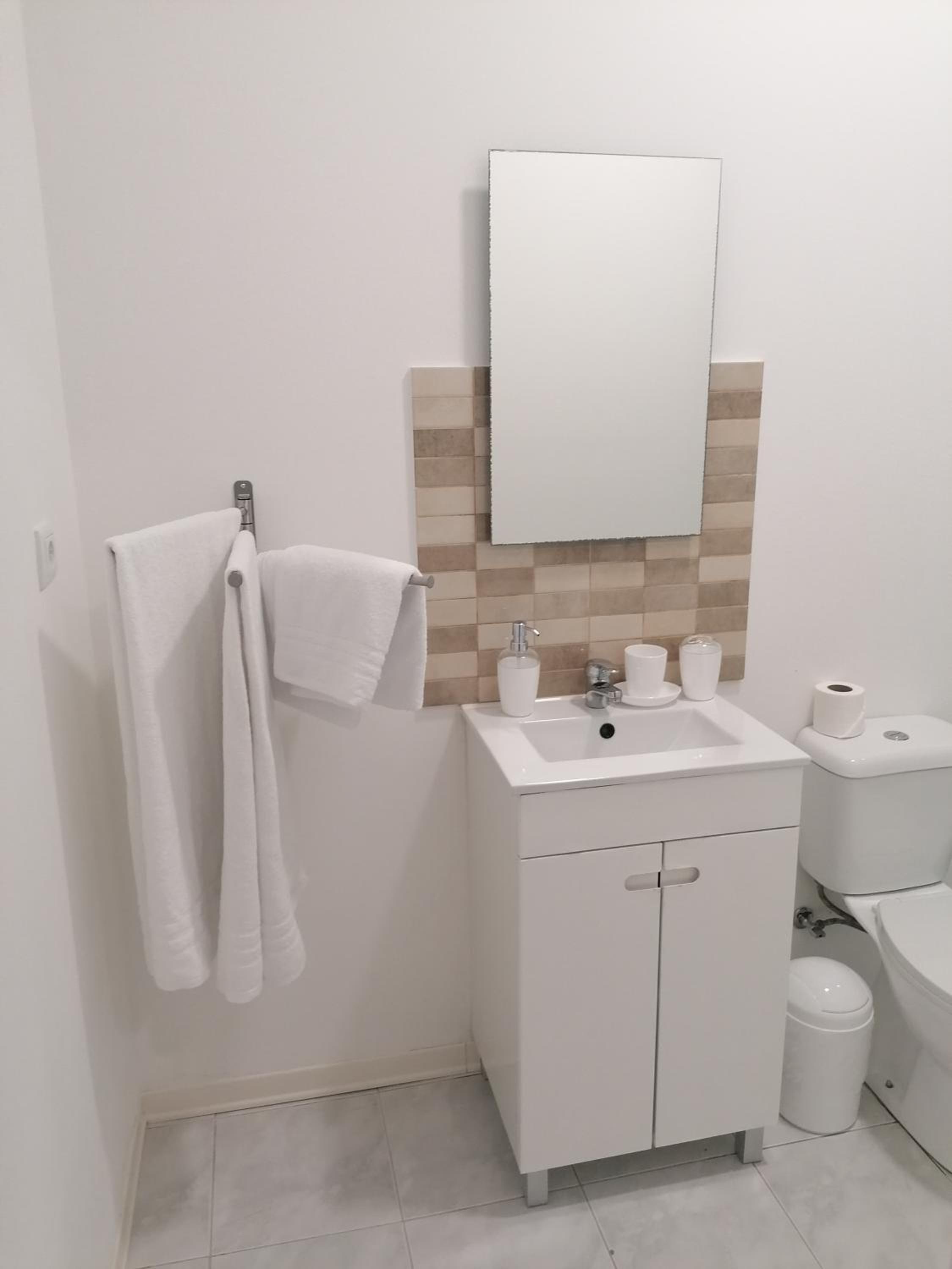 Double Room with Private Bathroom photo 3