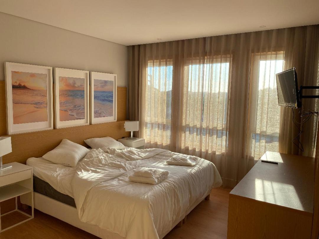 One-Bedroom Apartment - Photo 1