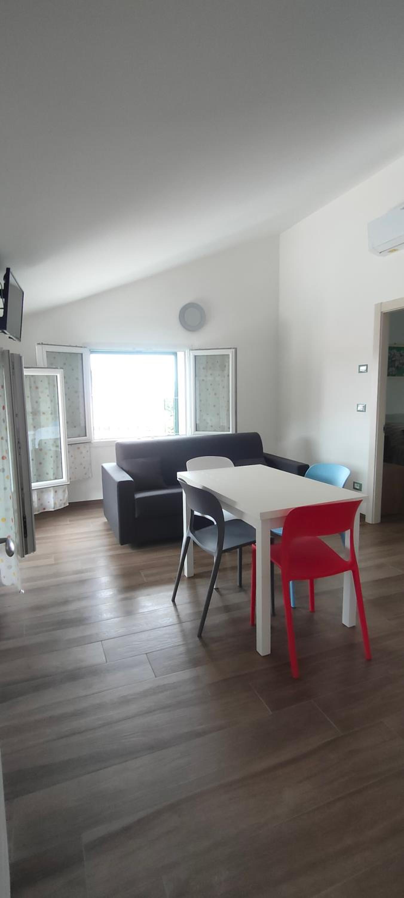 Deluxe Apartment photo 2