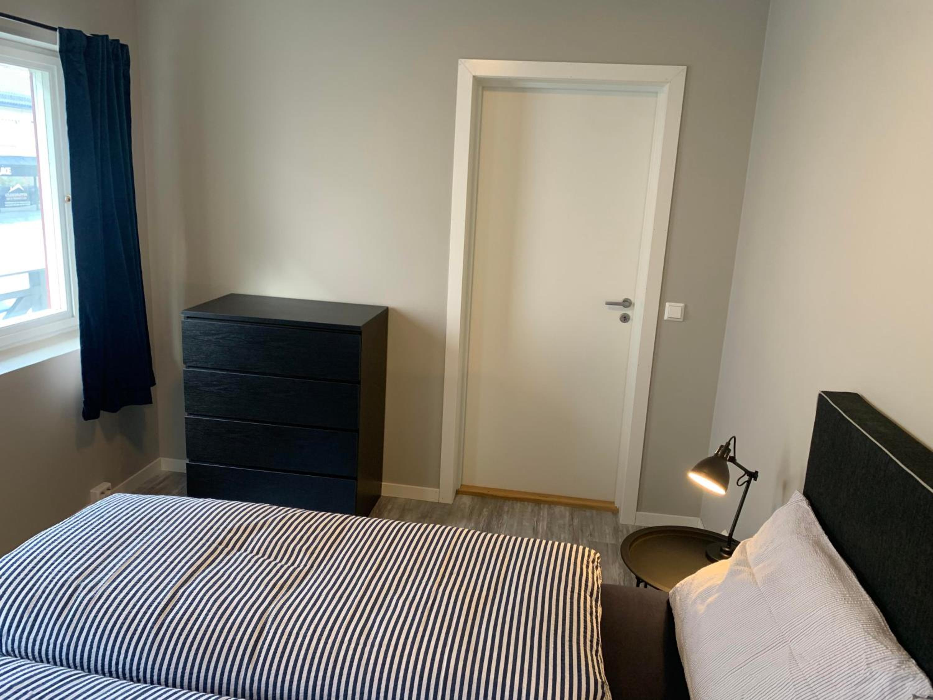 Two-Bedroom Apartment - Photo 24
