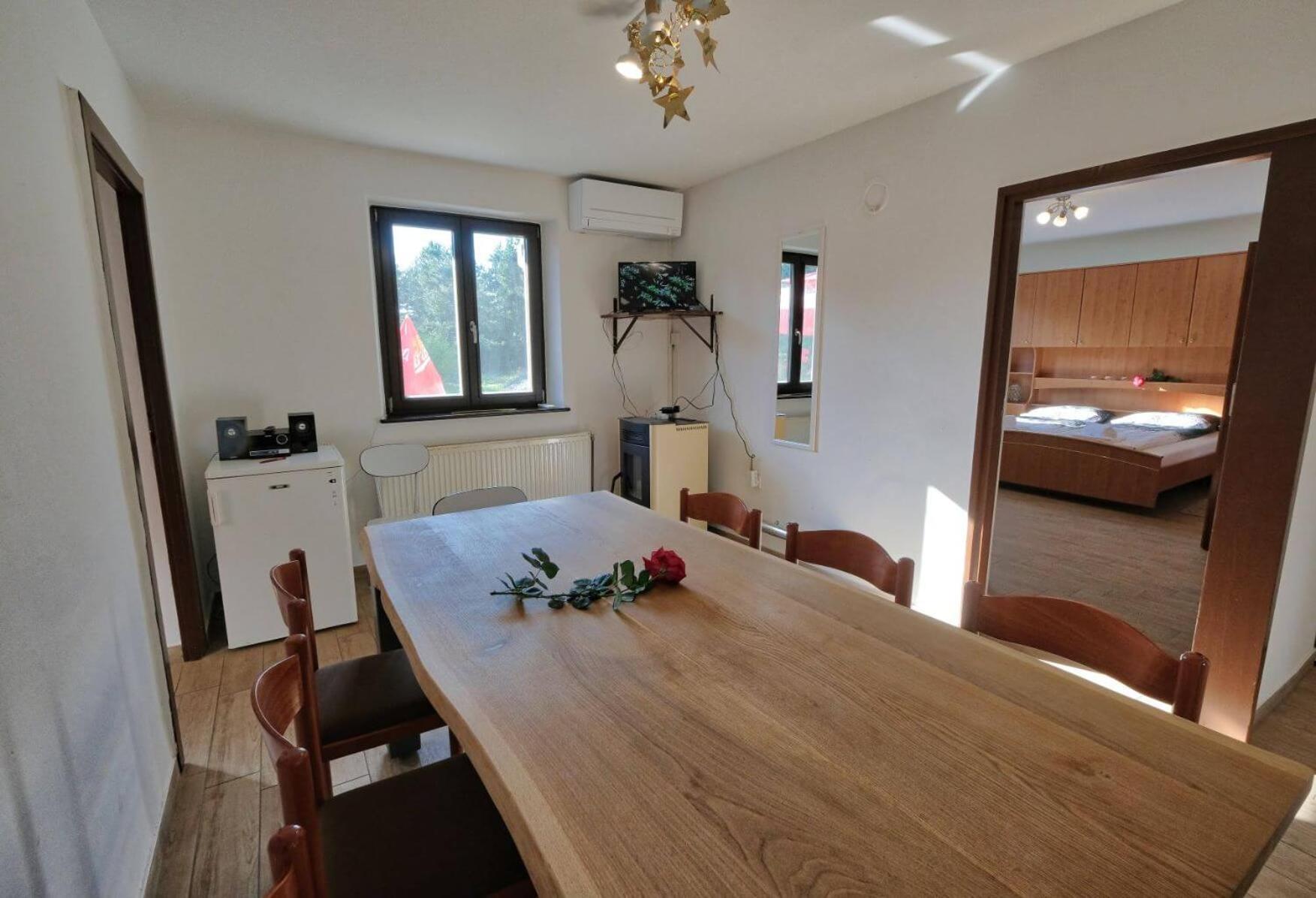 Three-Bedroom House photo 2