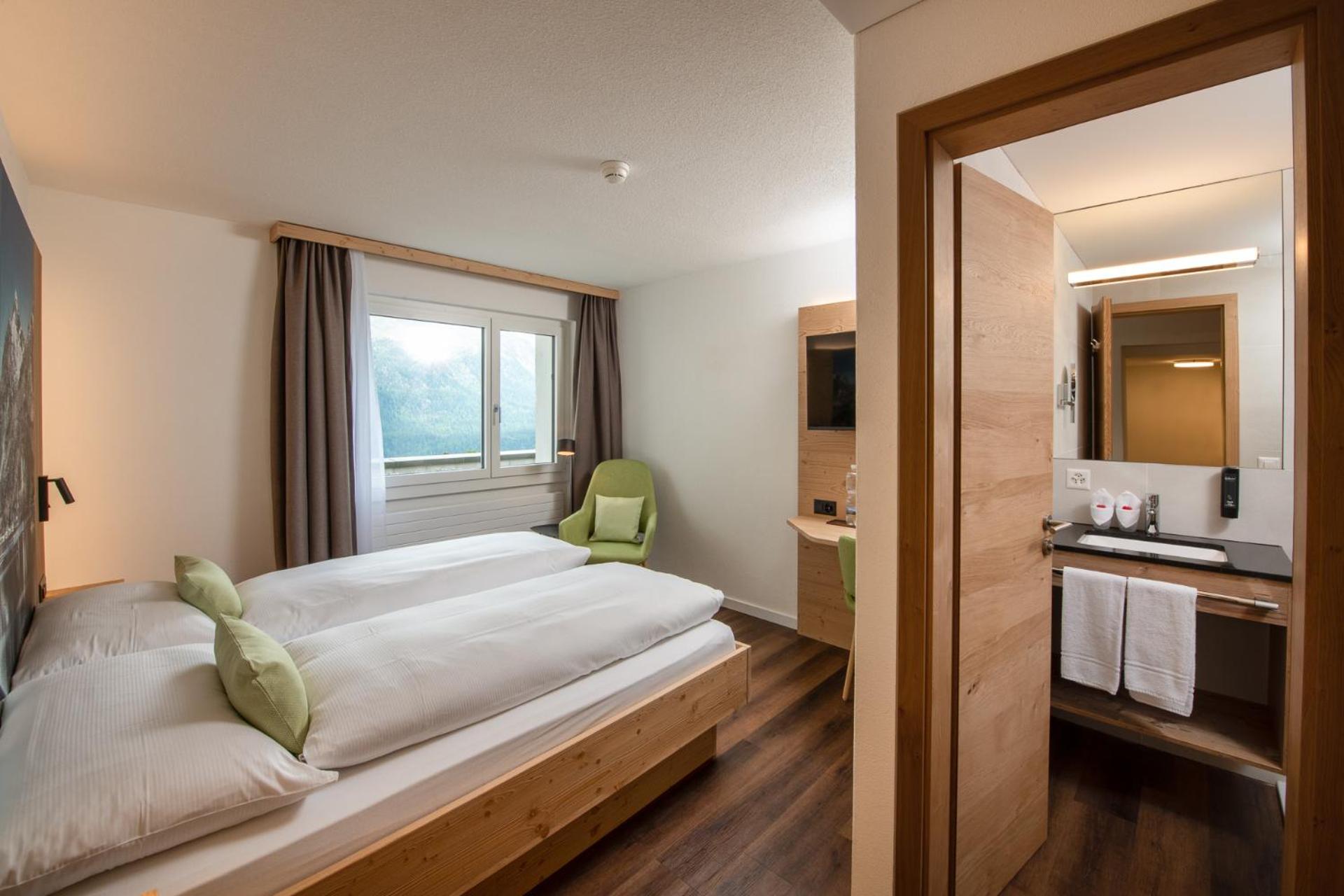 Double Room South - Photo 5