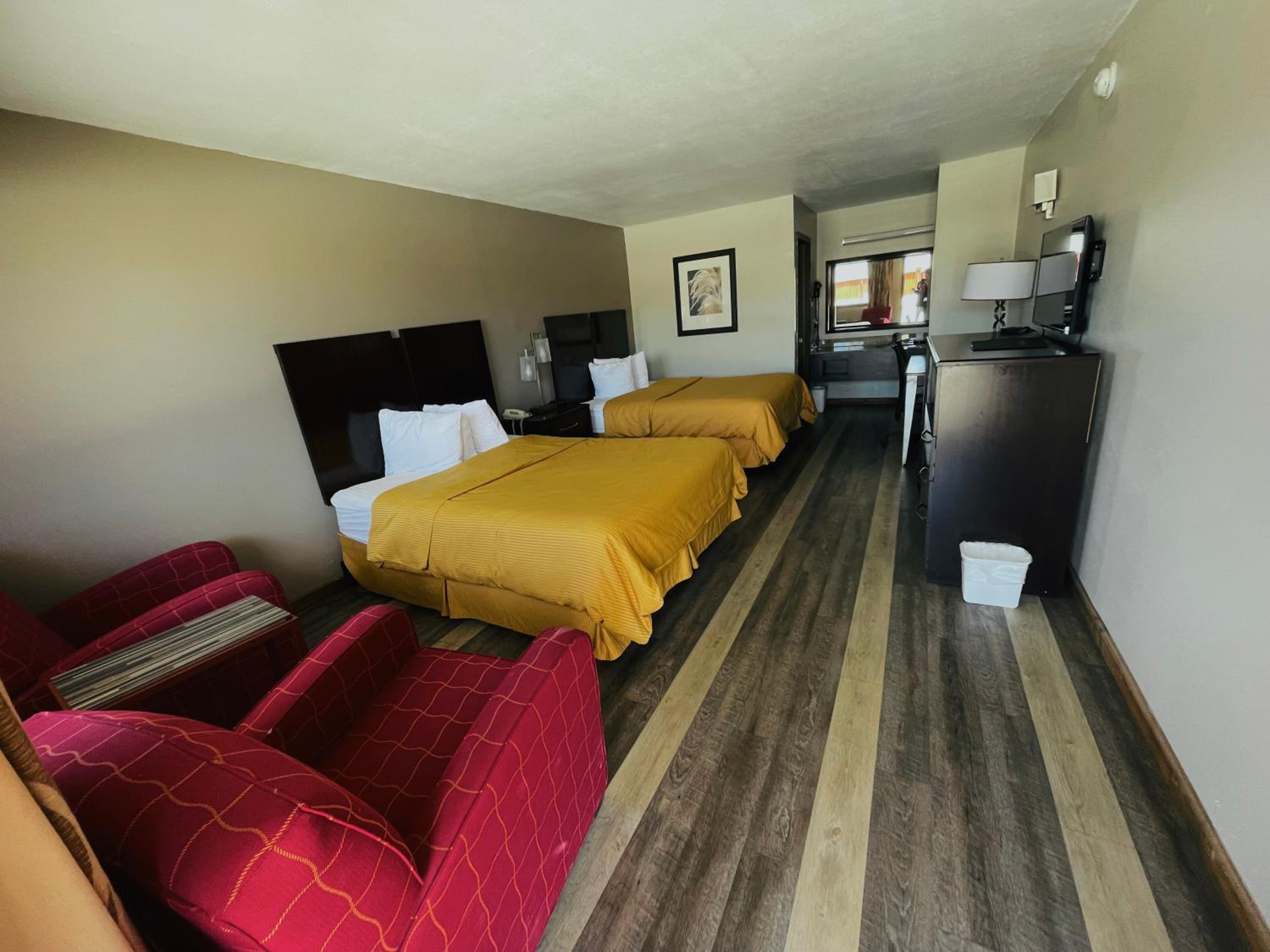 Double Room - Photo 2