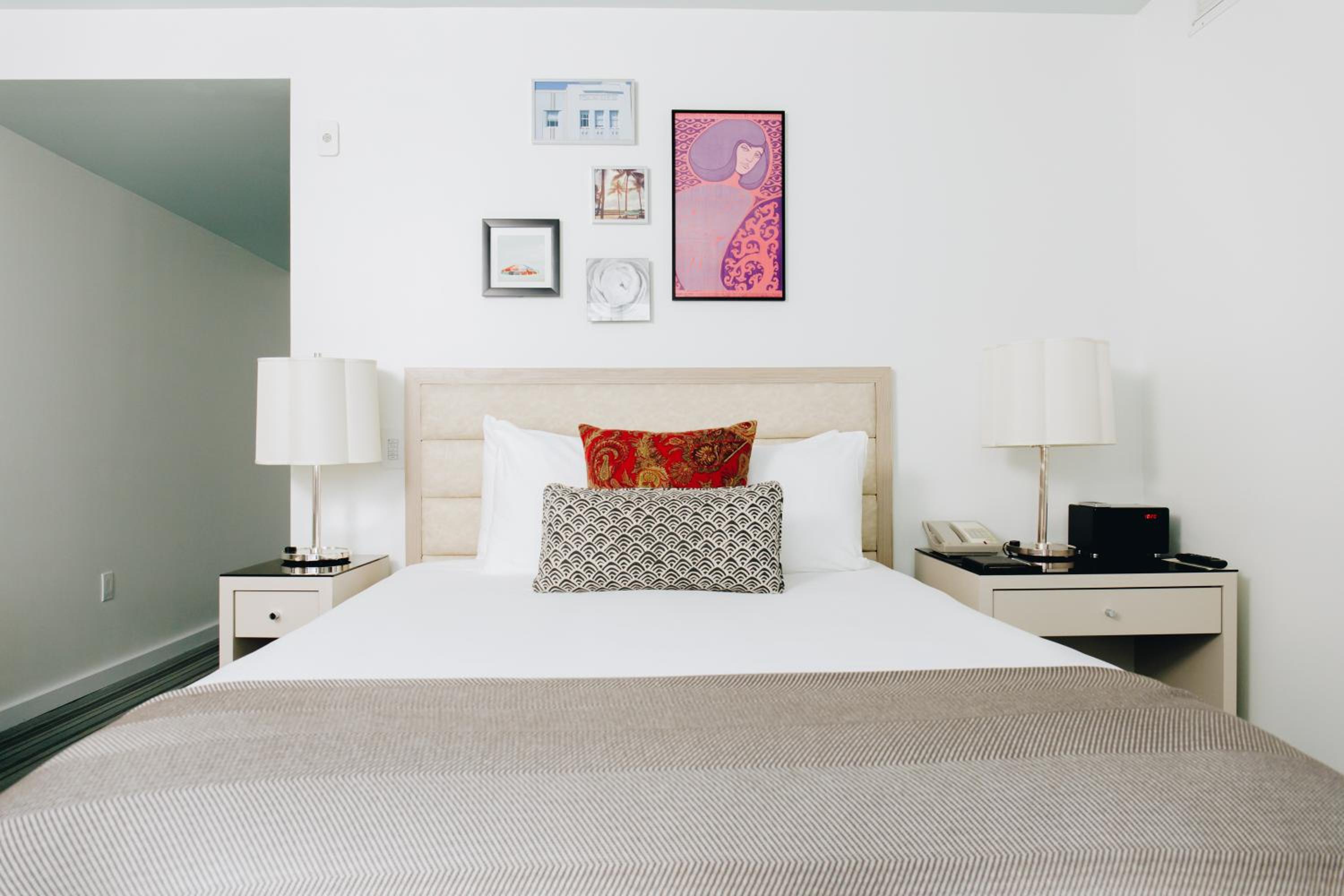 Standard Queen Room - Photo 1