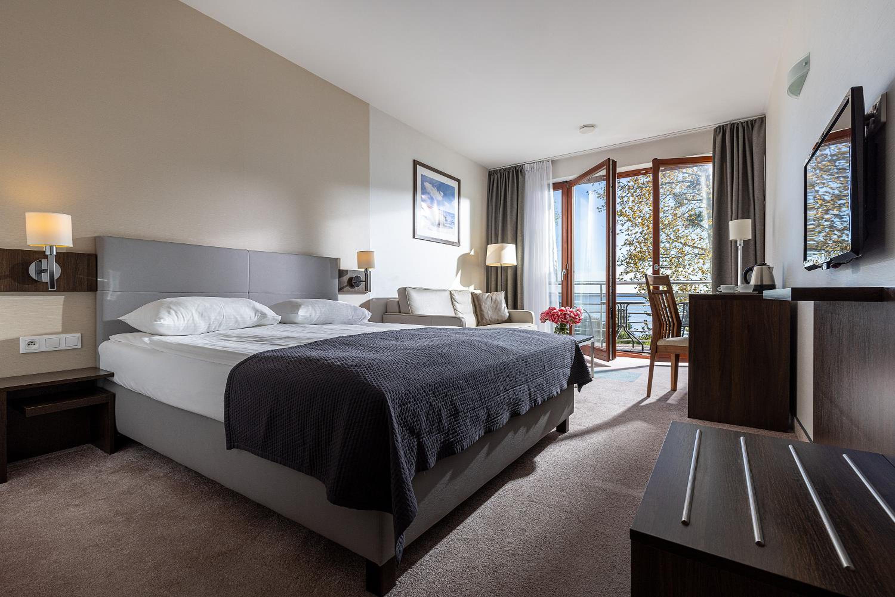 Superior Double Room with Bay View - Photo 4