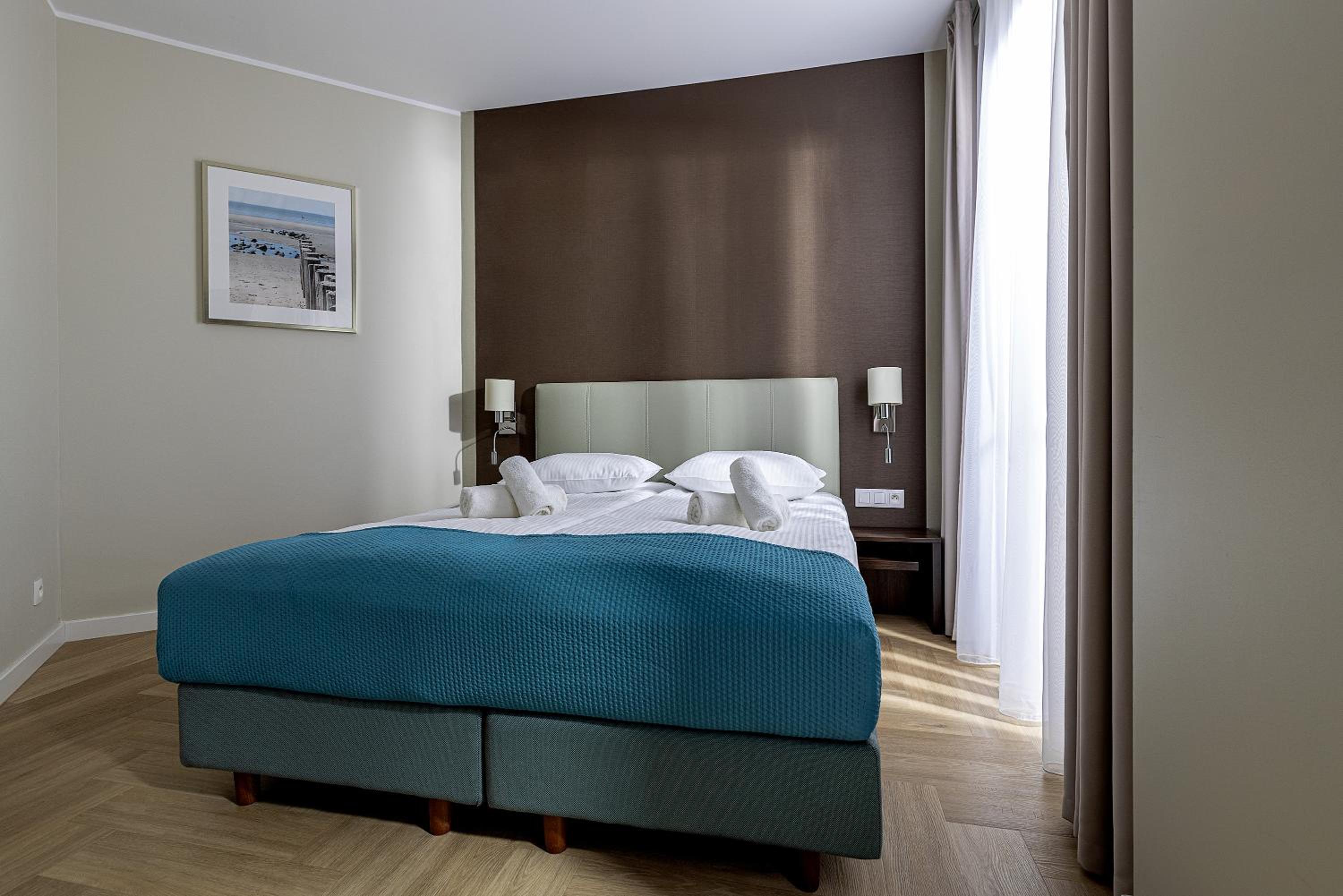 Suite - Photo 3