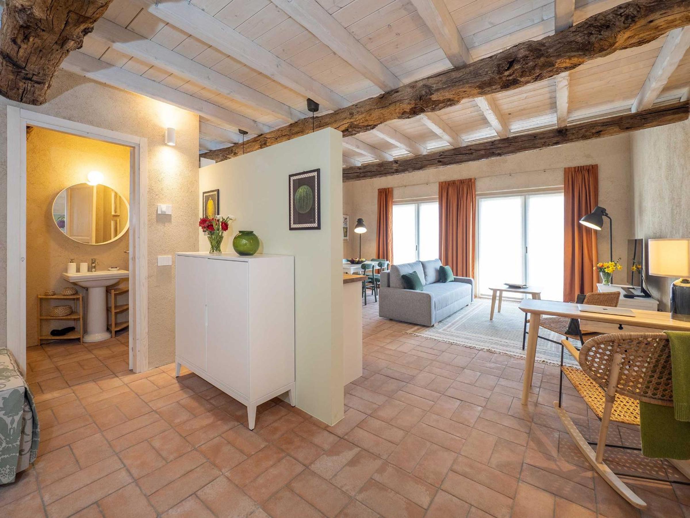 Maisonette photo 2