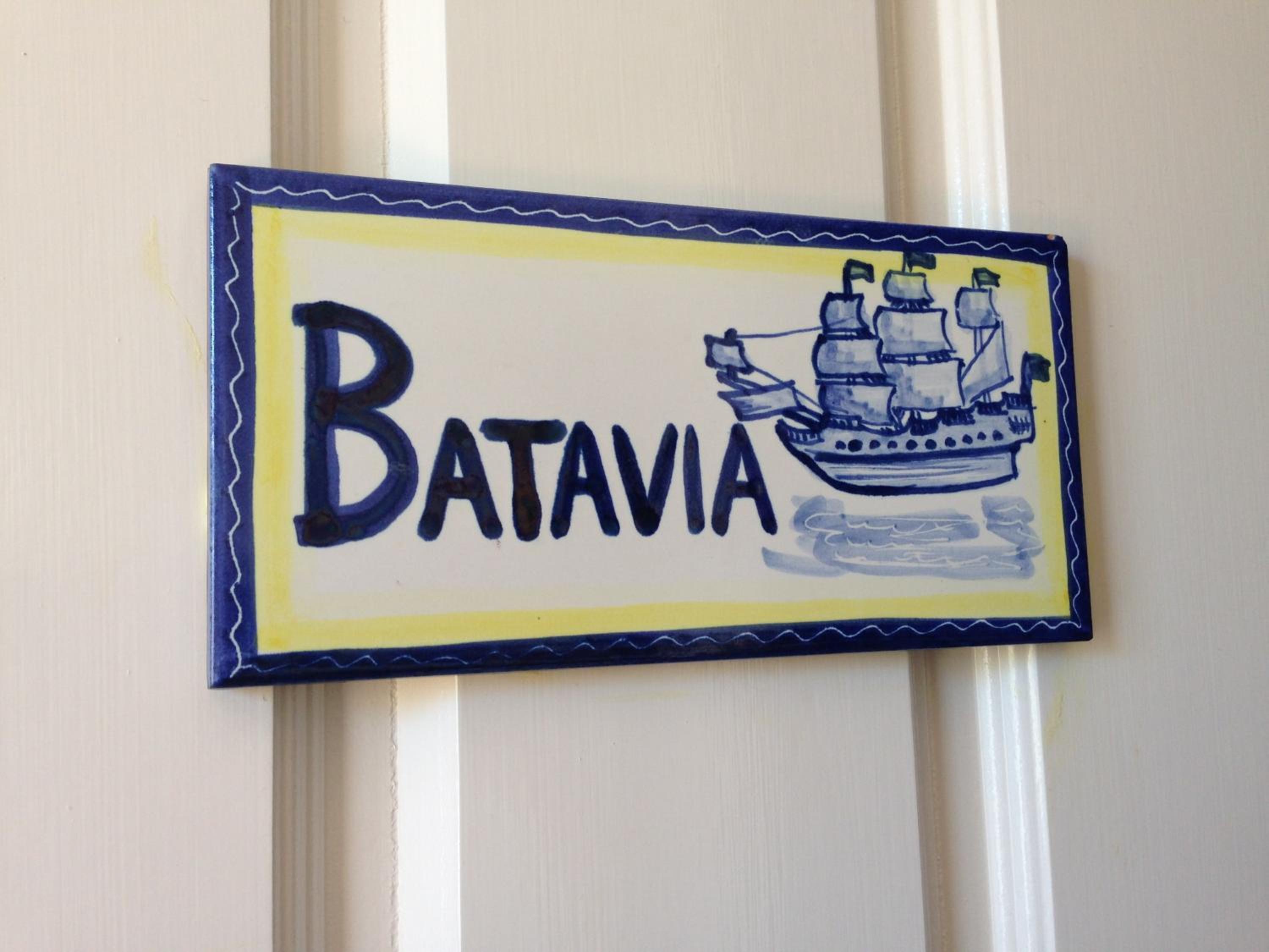 Batavia Queen Room with Balcony photo 2