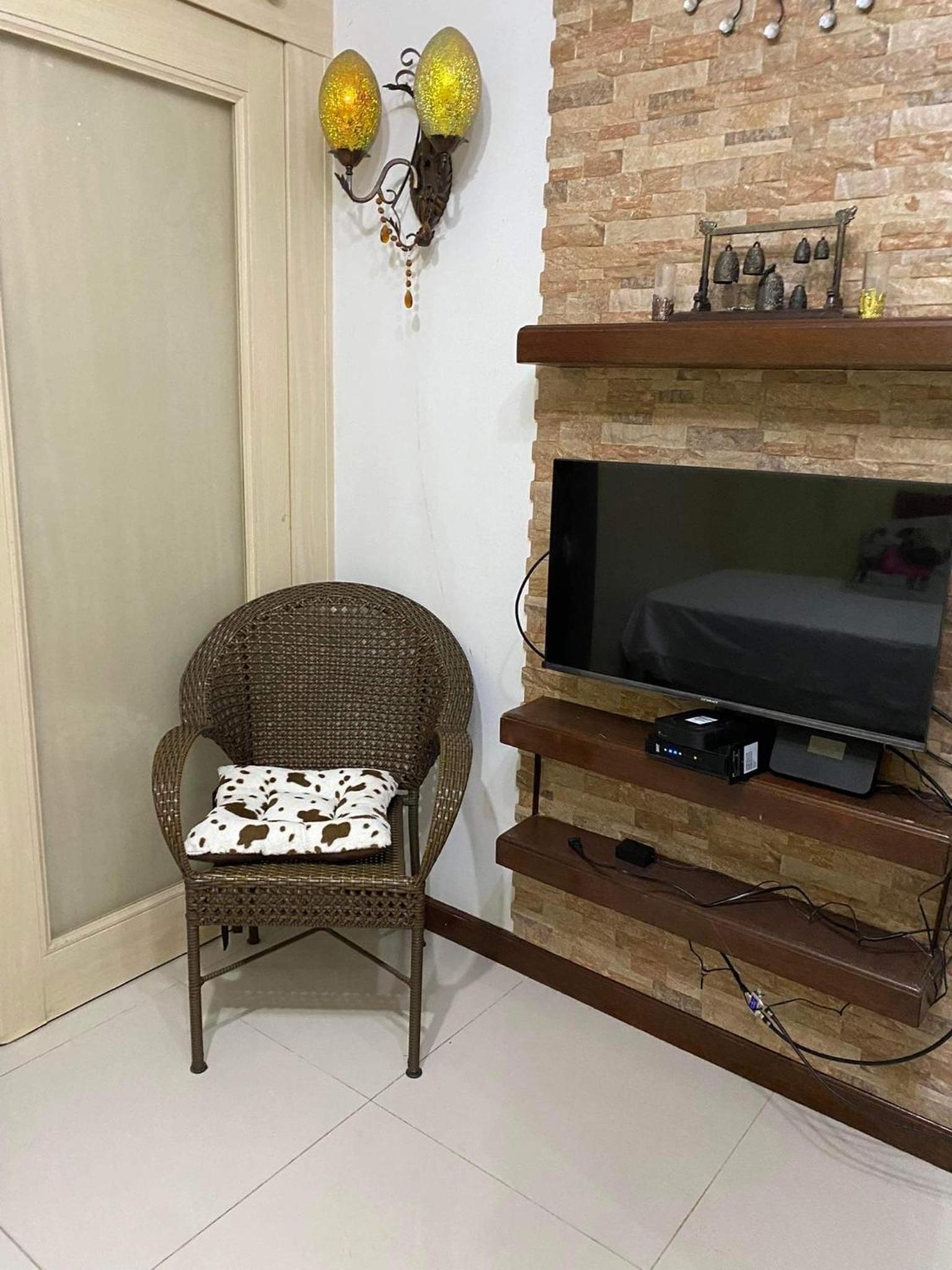 Studio - Photo 31