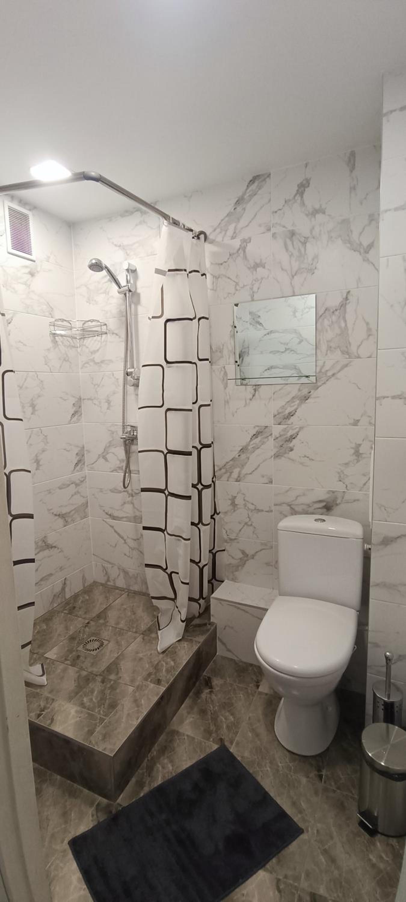 One-Bedroom Apartment - Photo 7