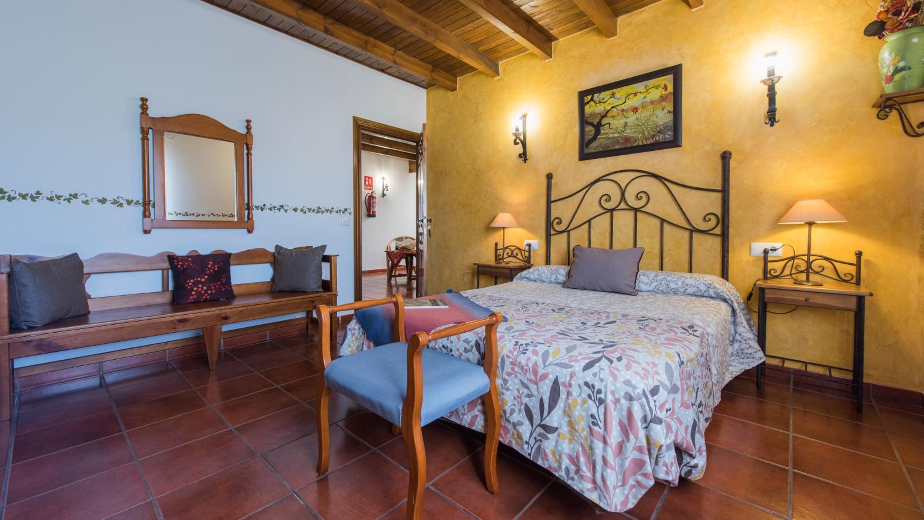 Habitación Doble con Baño Privado