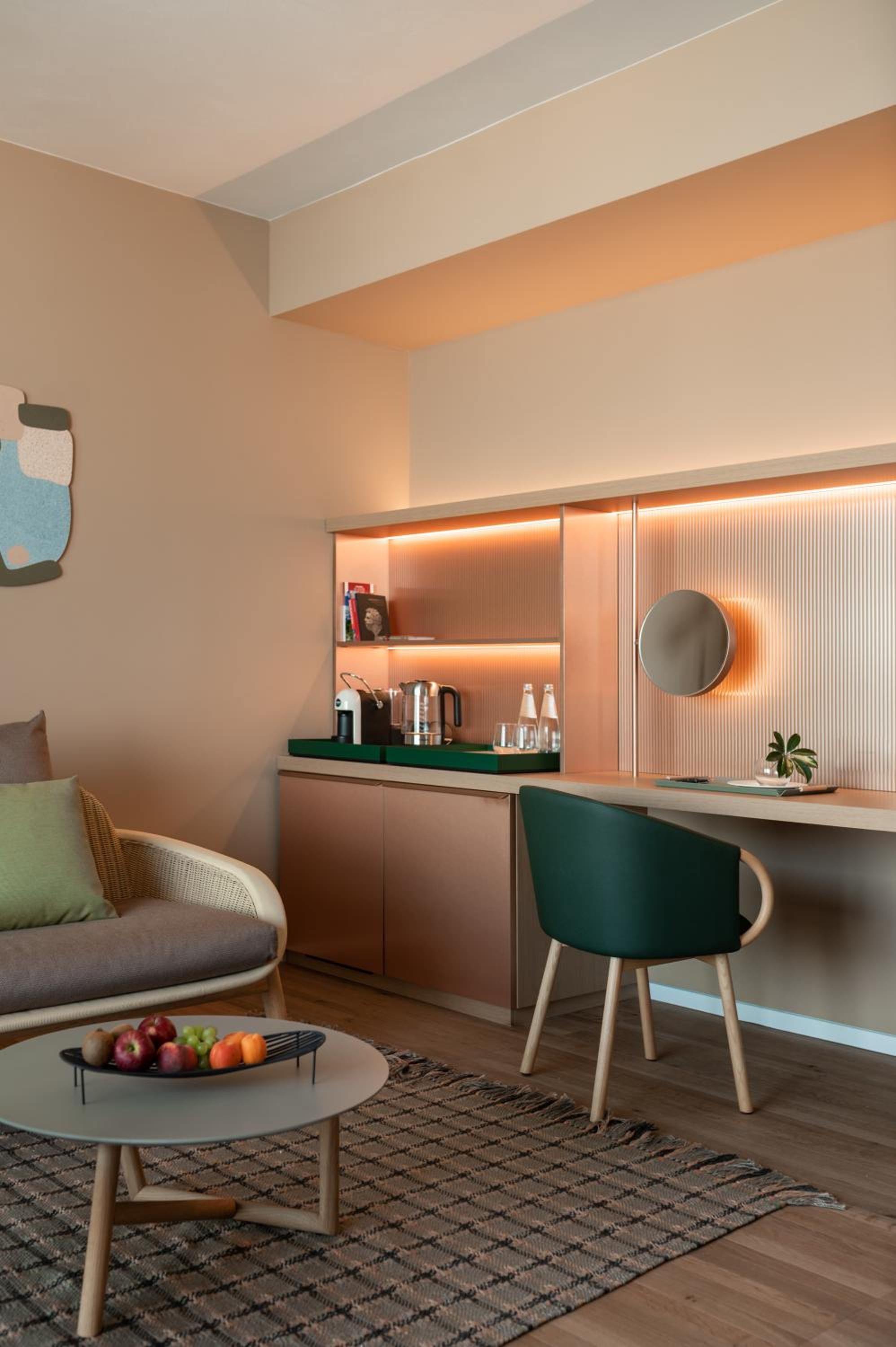 Junior Suite with Balcony - Photo 5