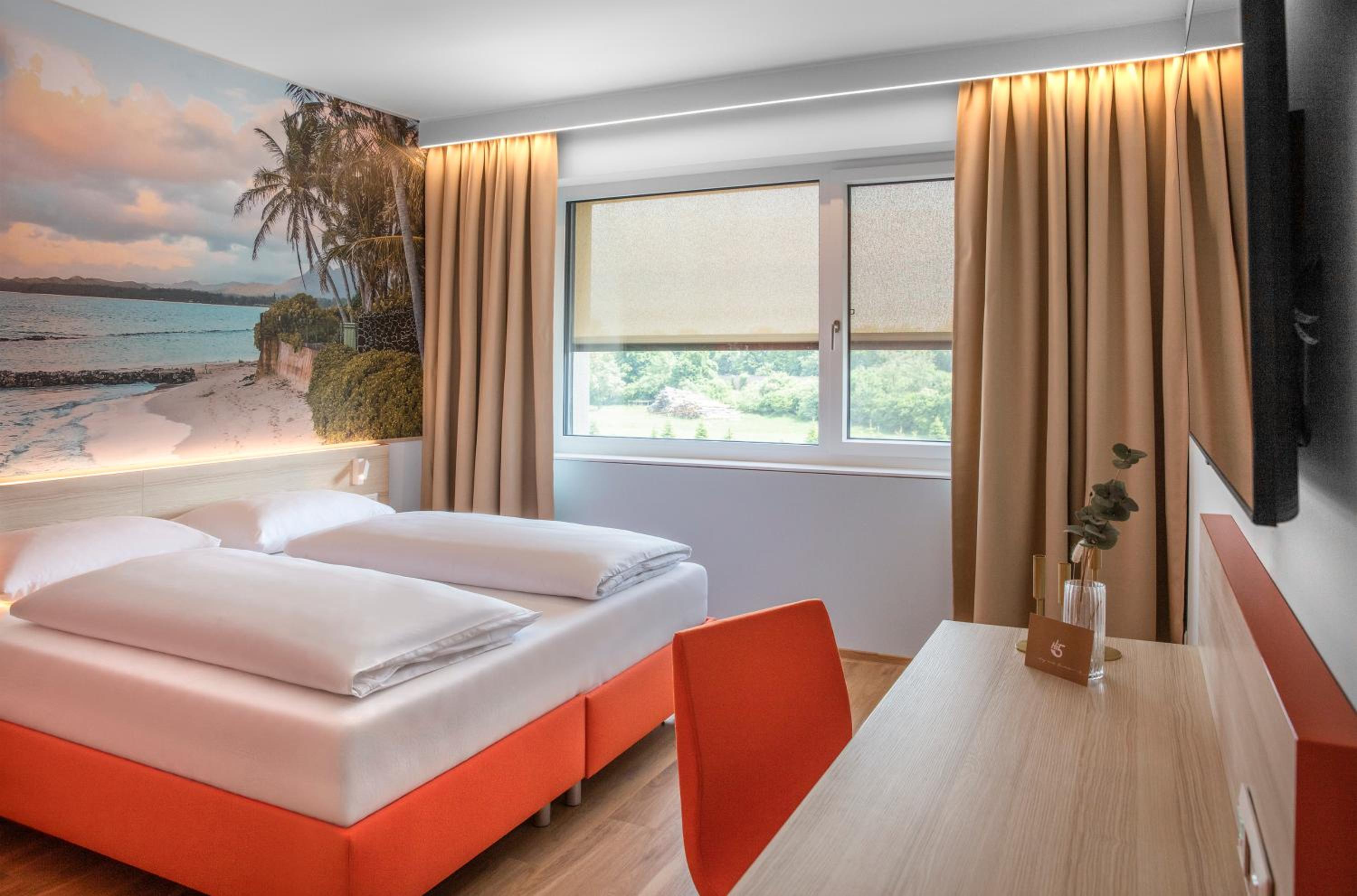 Standard Double Room - Photo 10