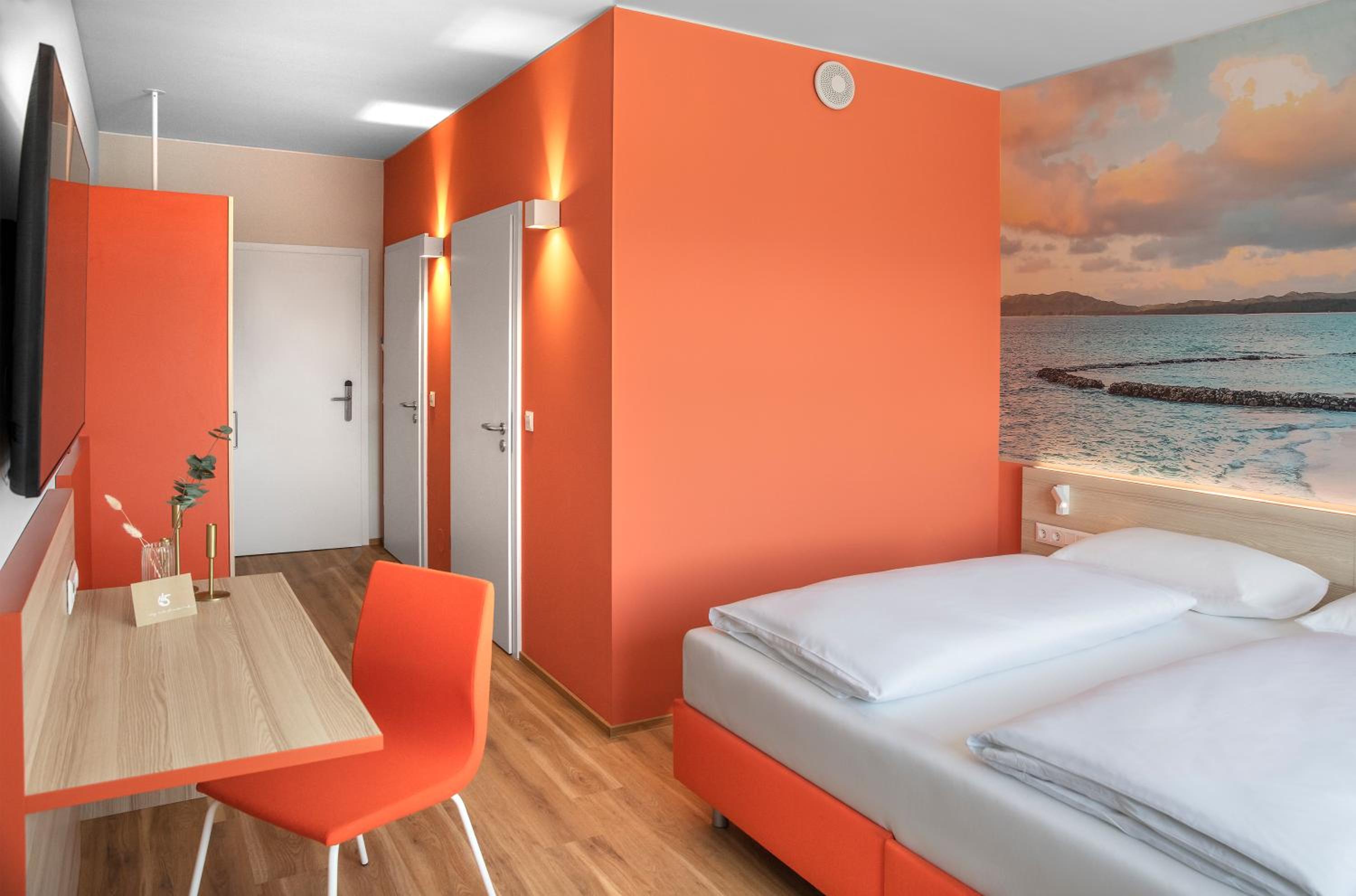 Standard Double Room - Photo 2
