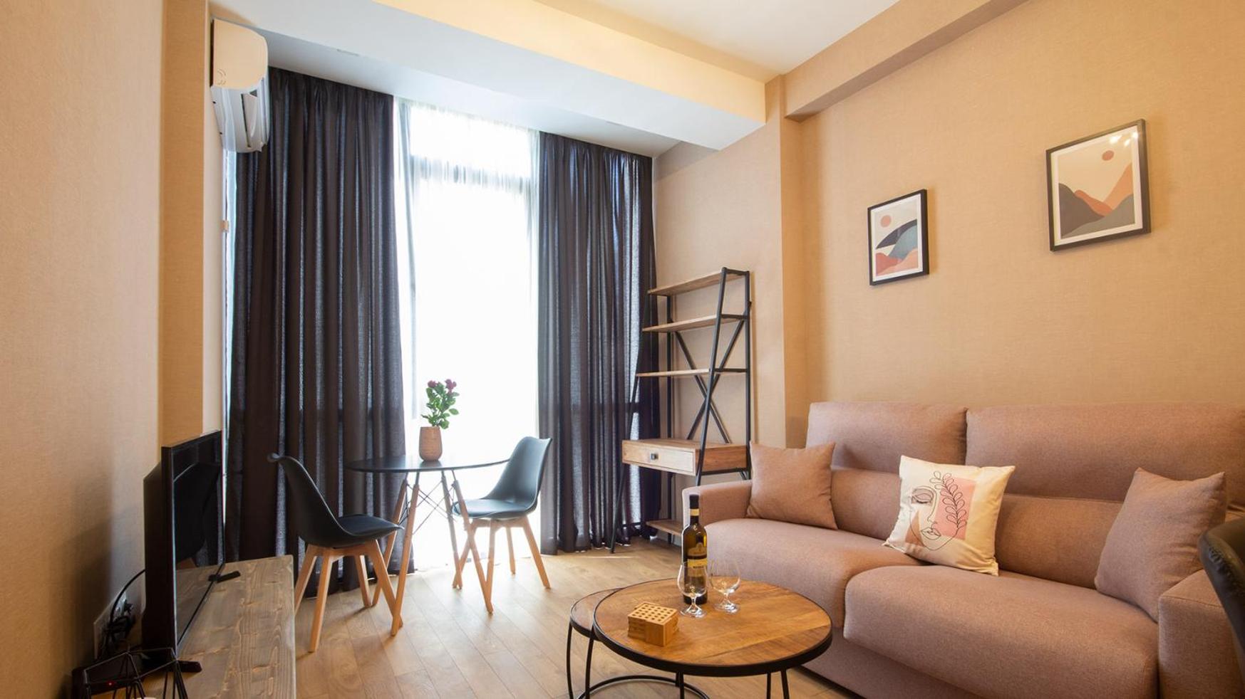 One-Bedroom Apartment