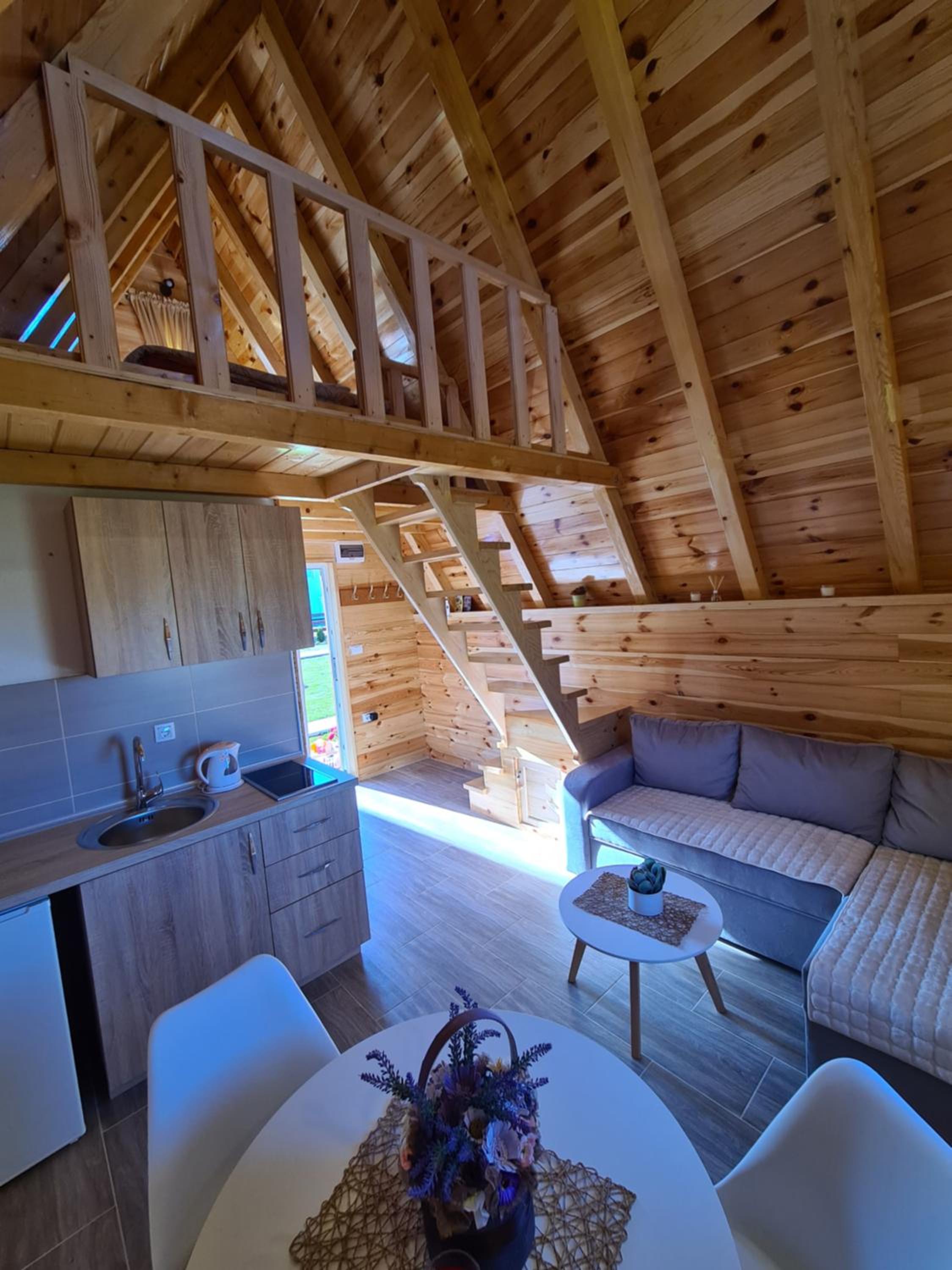 Superior Chalet photo 2