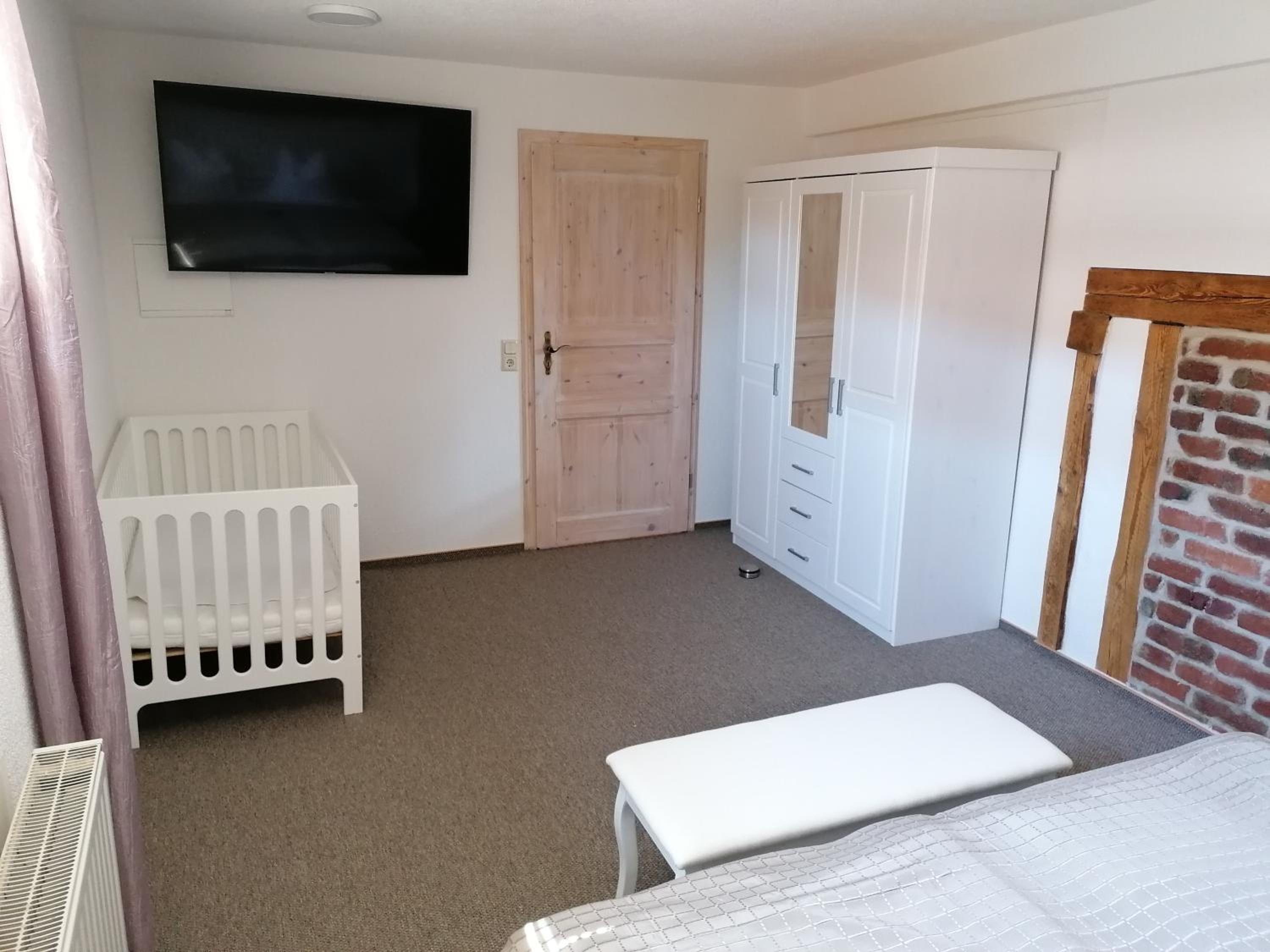 One-Bedroom House photo 1