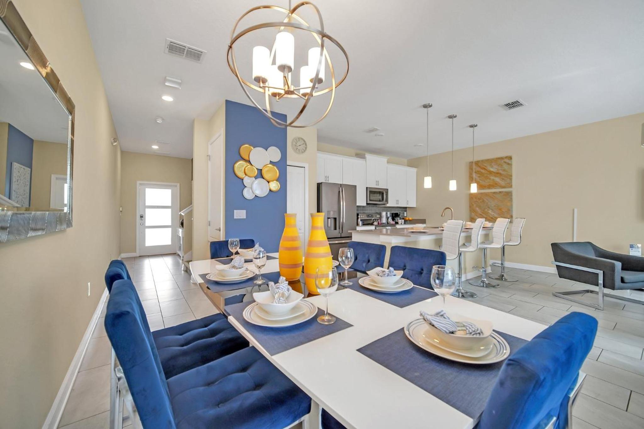 Four-Bedroom House - Photo 45