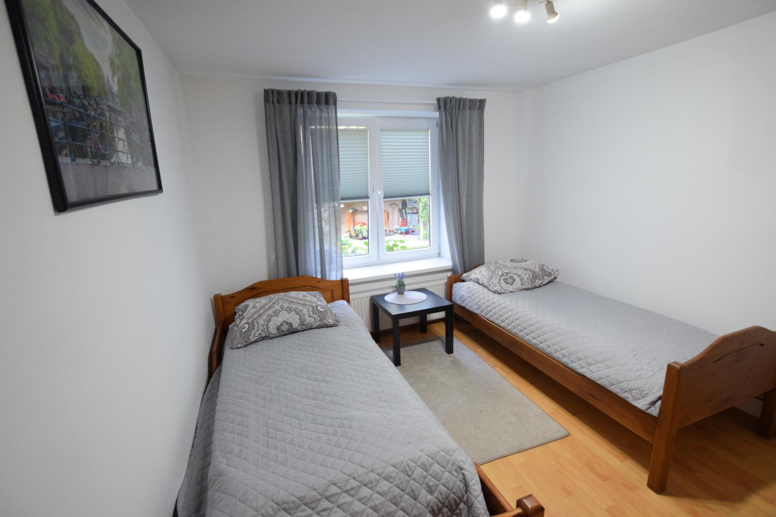 Standard Family Room - Photo 3