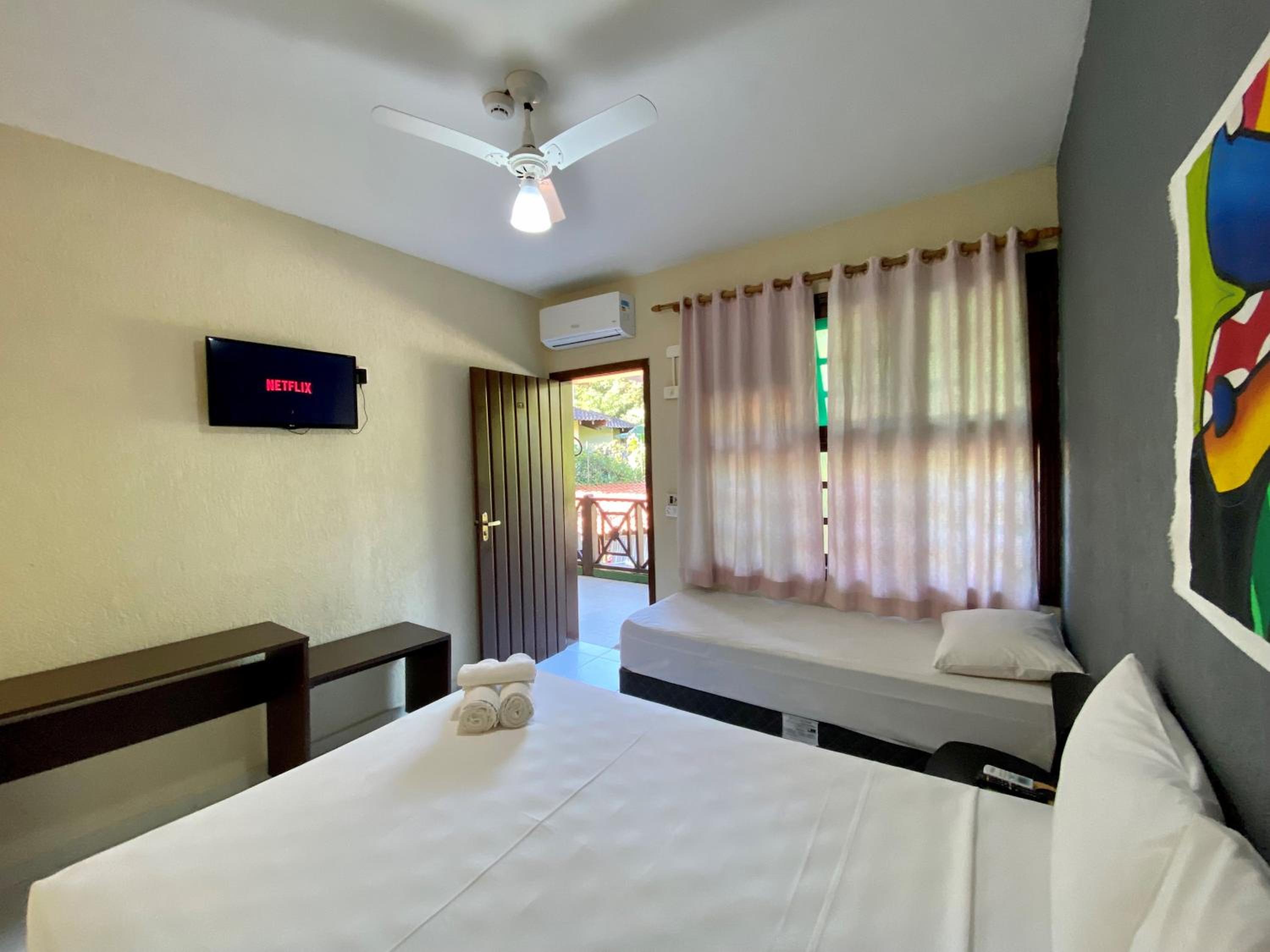 Suite with Pool View photo 3