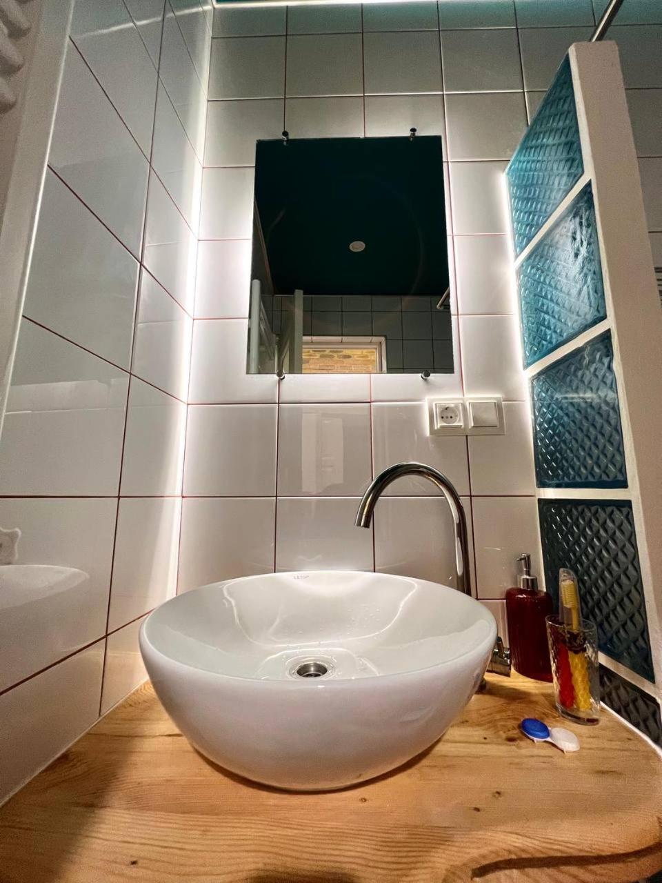 Double Room with Private Bathroom photo 2