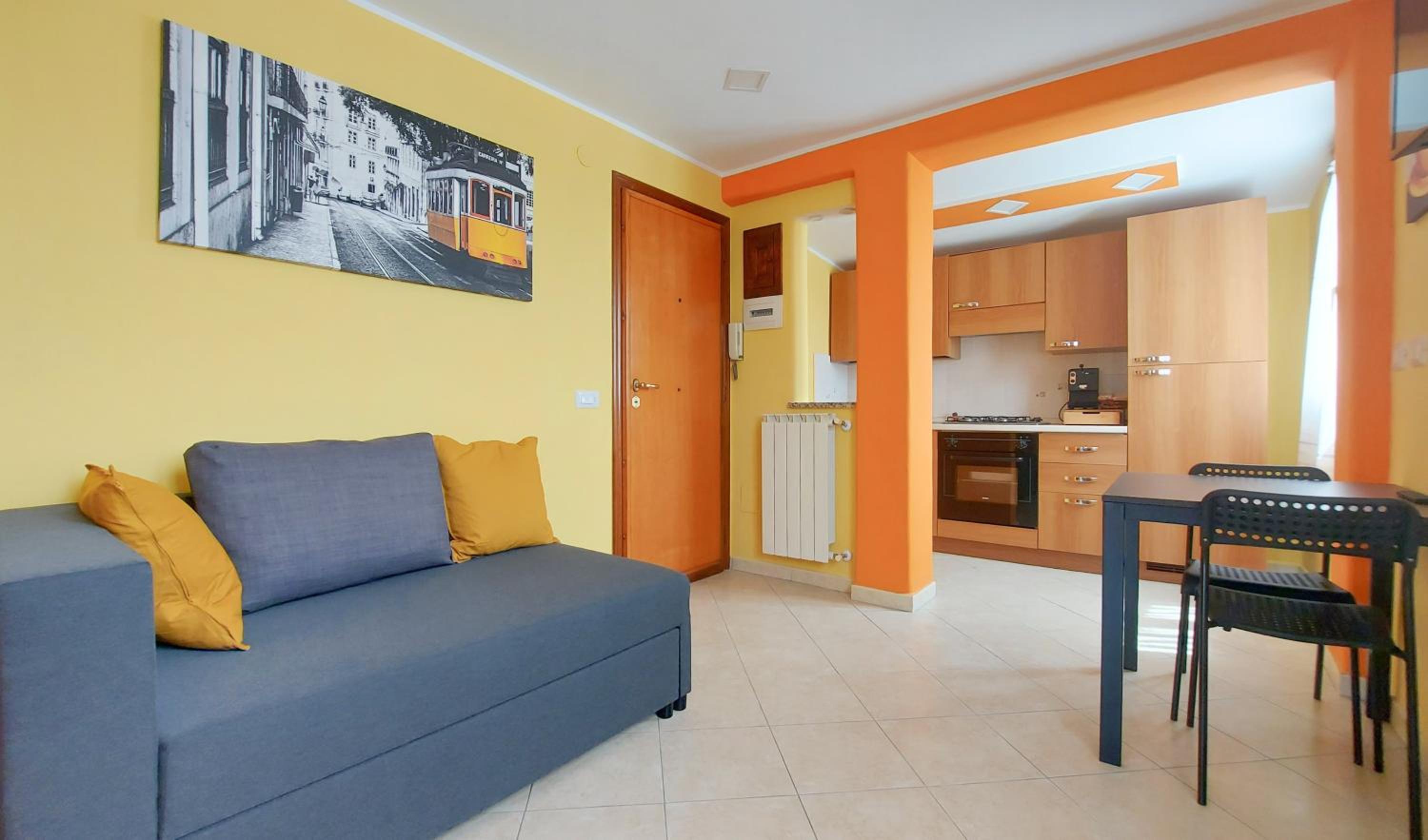 One-Bedroom Apartment