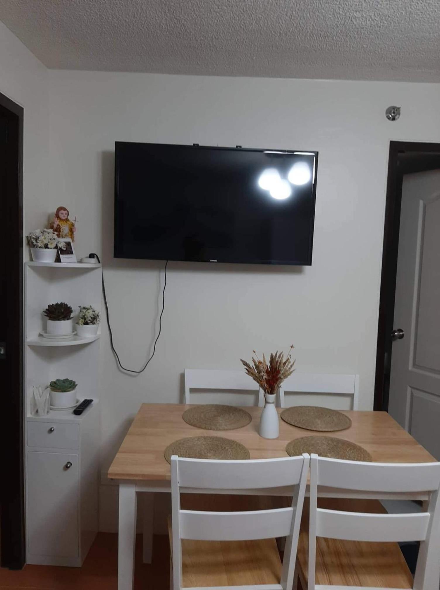 Two-Bedroom Apartment - Photo 11