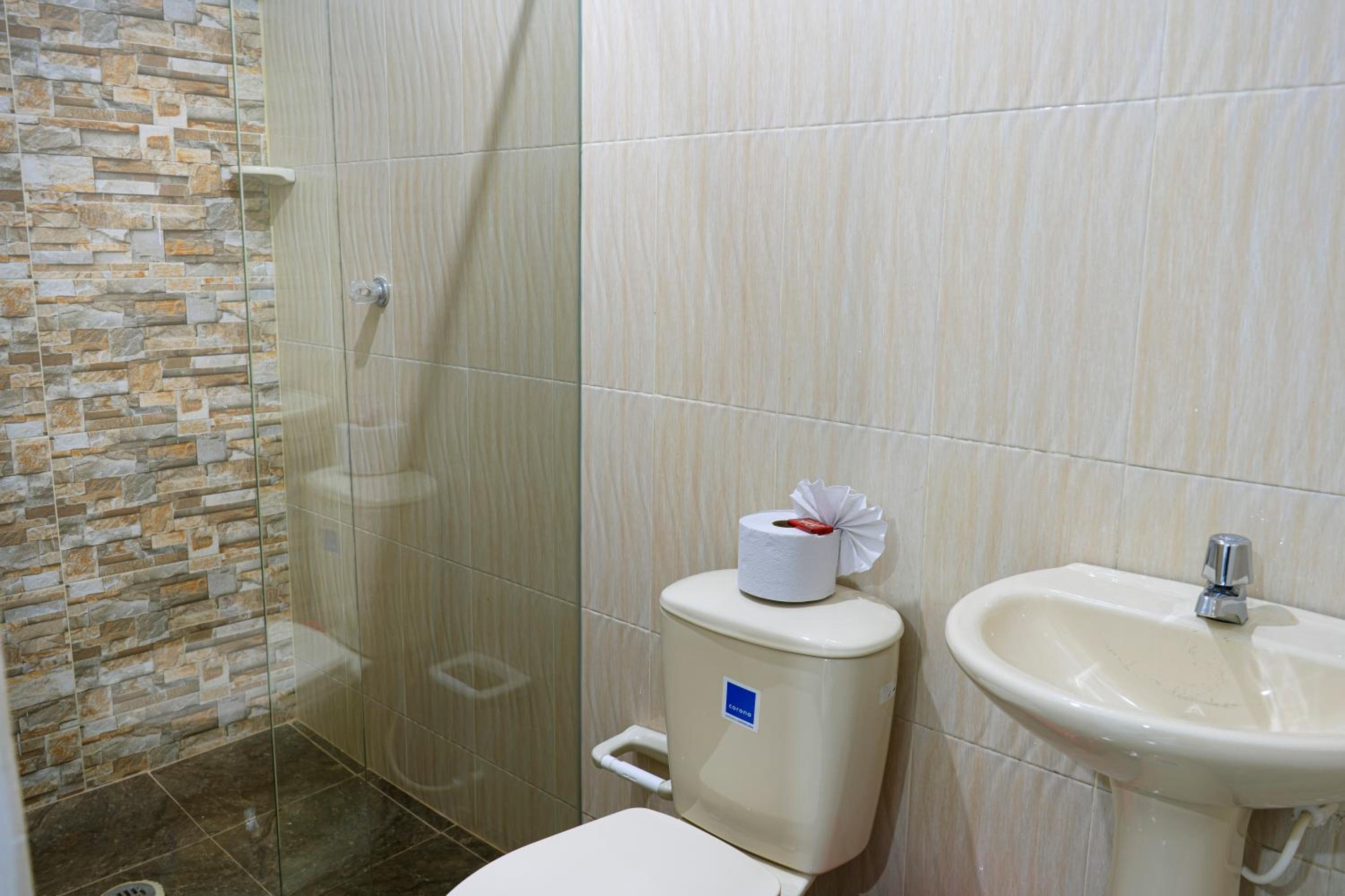Basic Triple Room