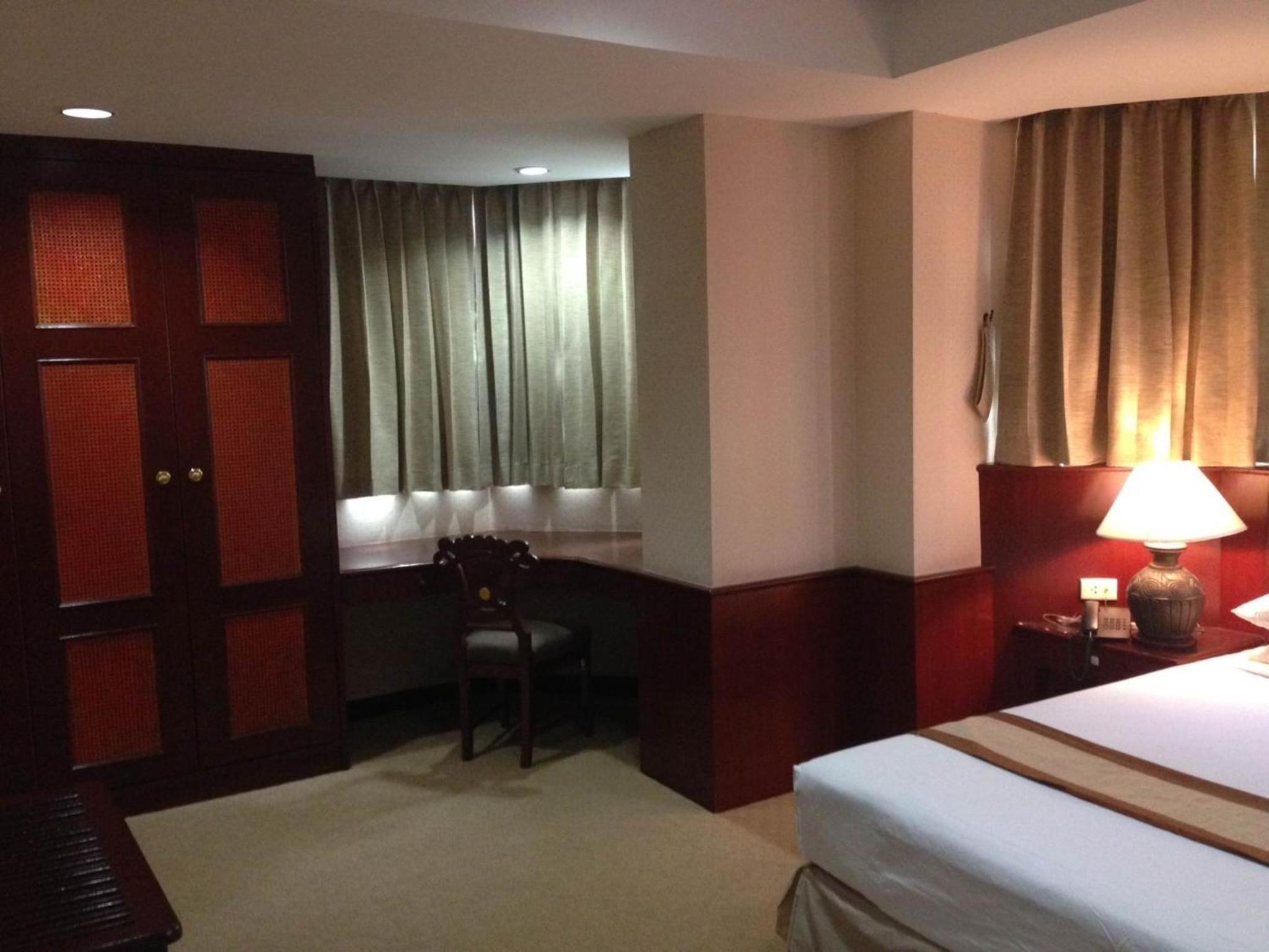 Executive Room photo 2