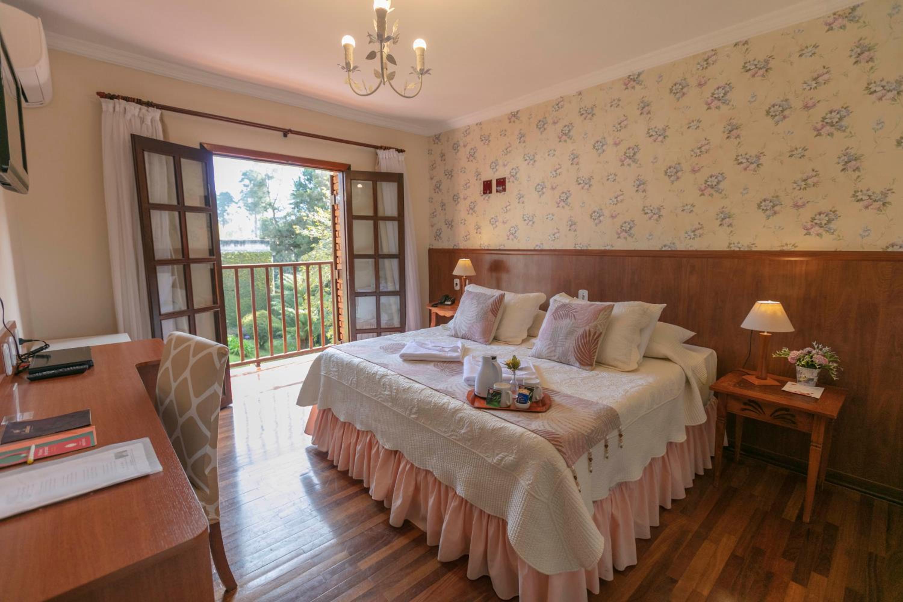 Luxury Double or Twin Room with Balcony