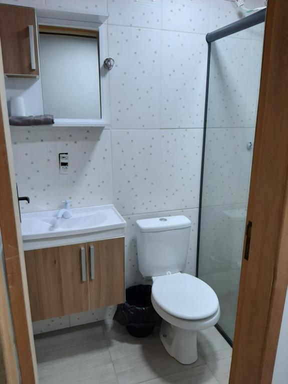 Economy Triple Room - Photo 3