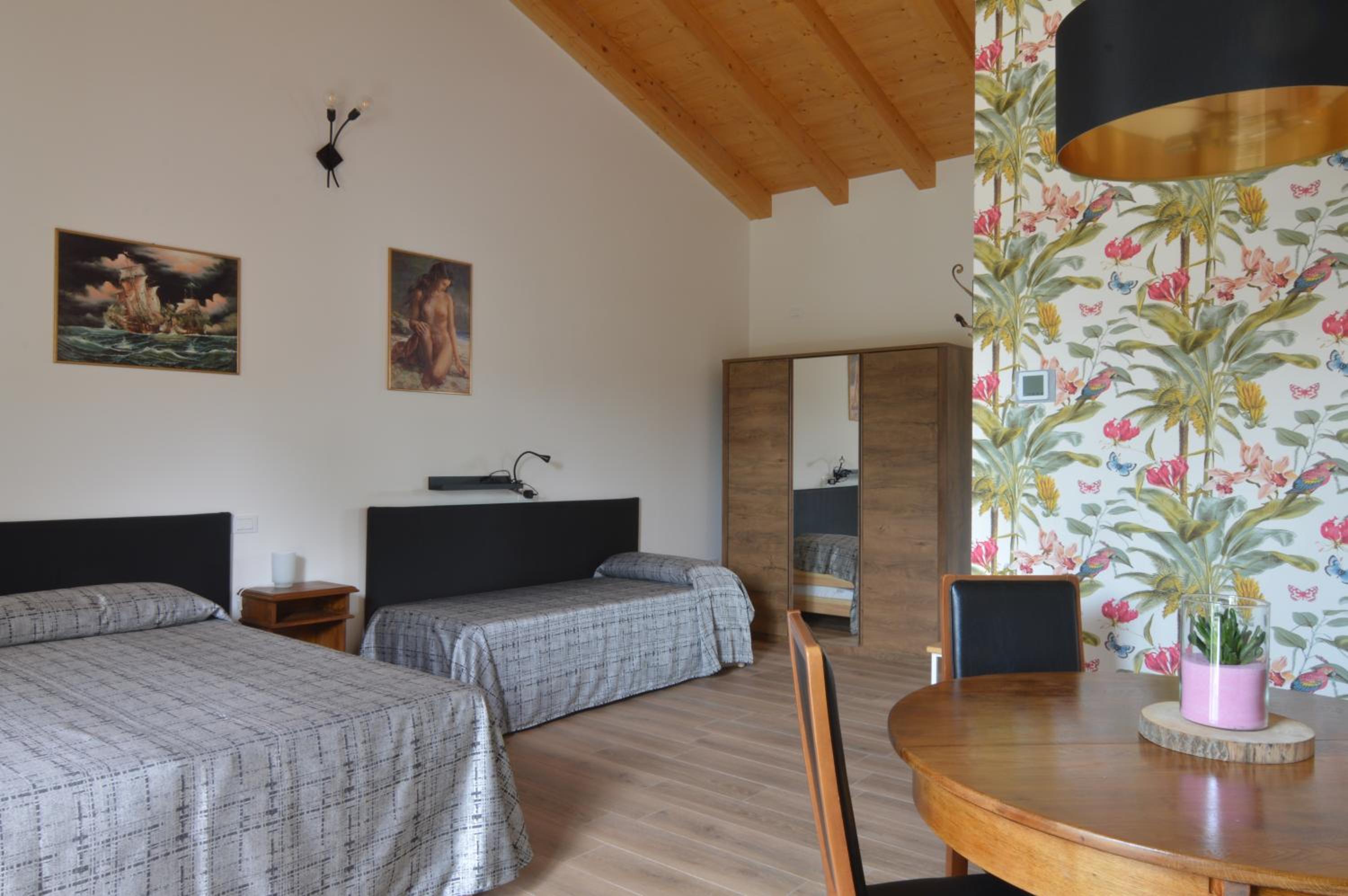 Comfort Triple Room with Shower photo 1