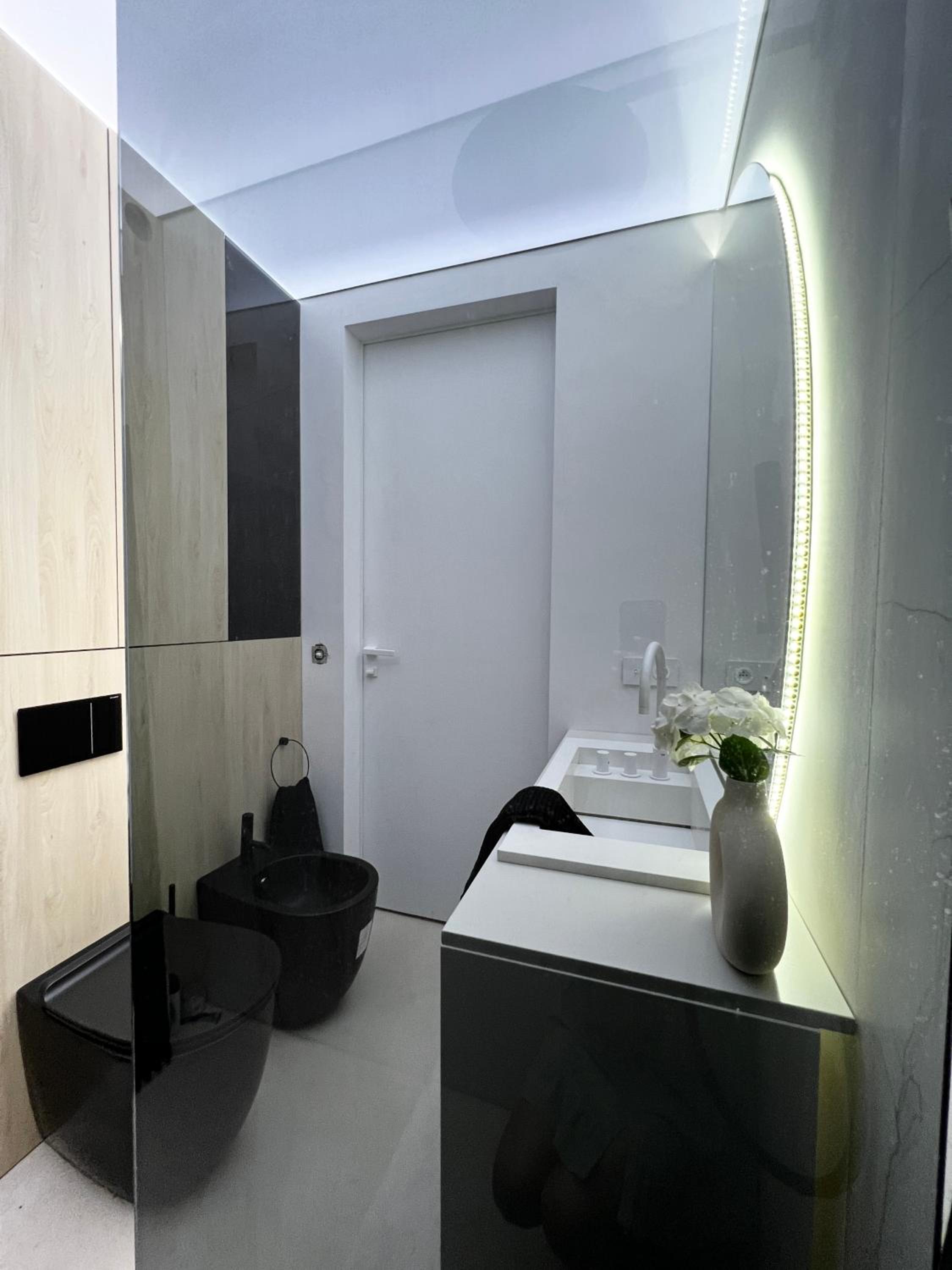 Three-Bedroom Apartment - Photo 2