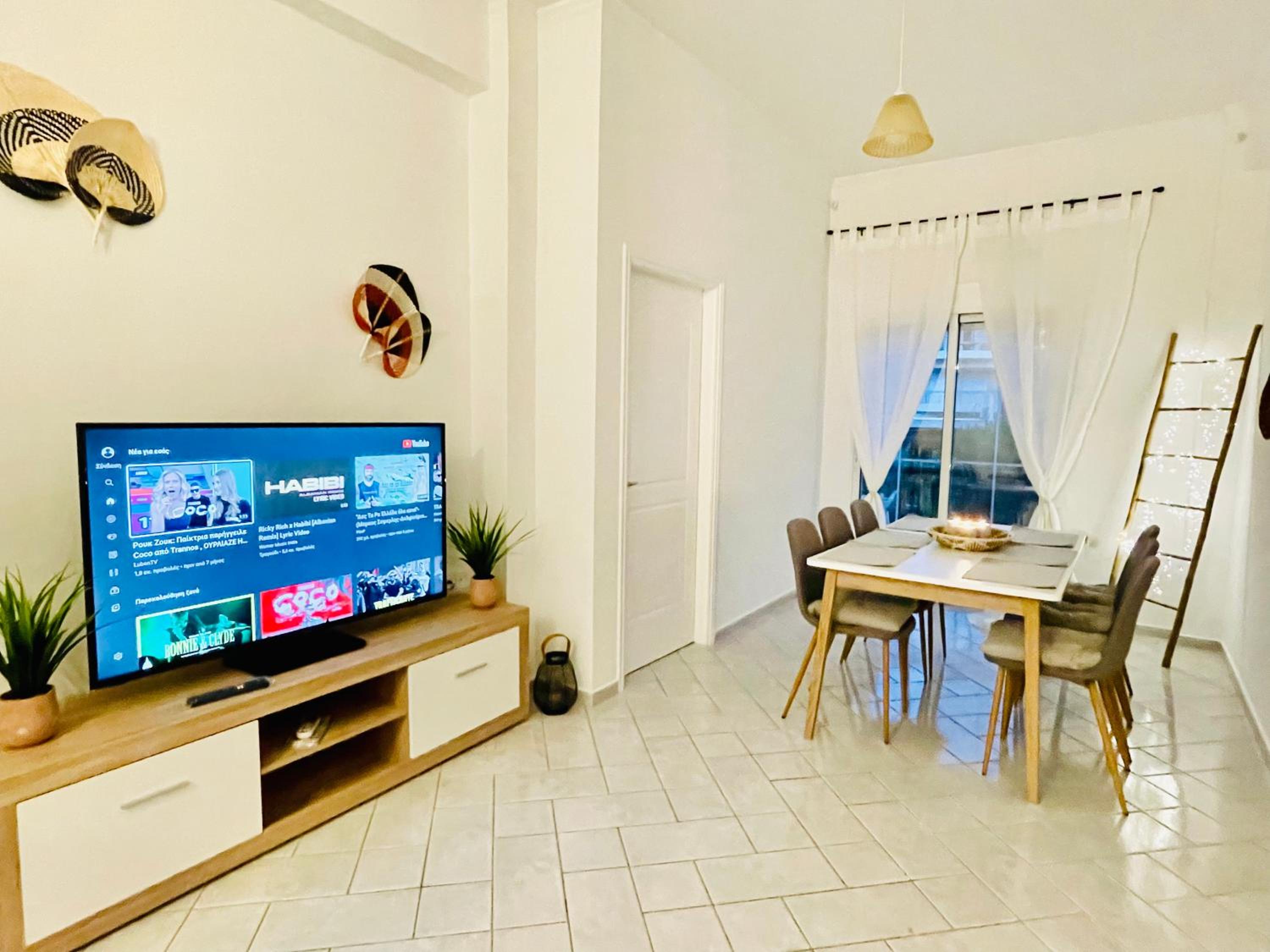 One-Bedroom Apartment photo 3