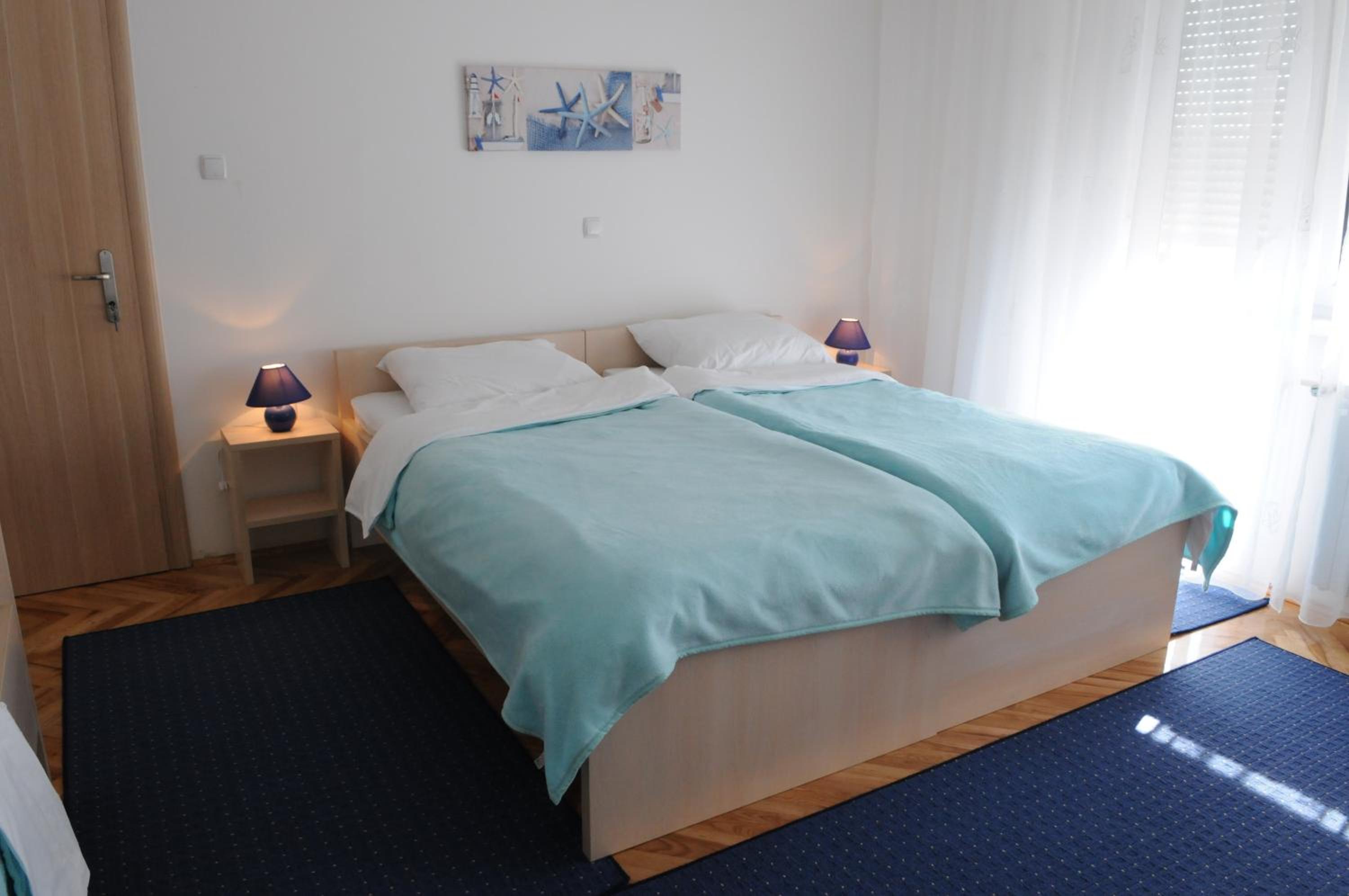 Triple Room - Photo 2