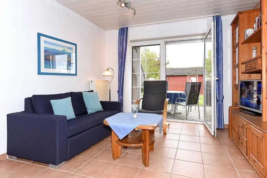 One-Bedroom Apartment with Terrace photo 1