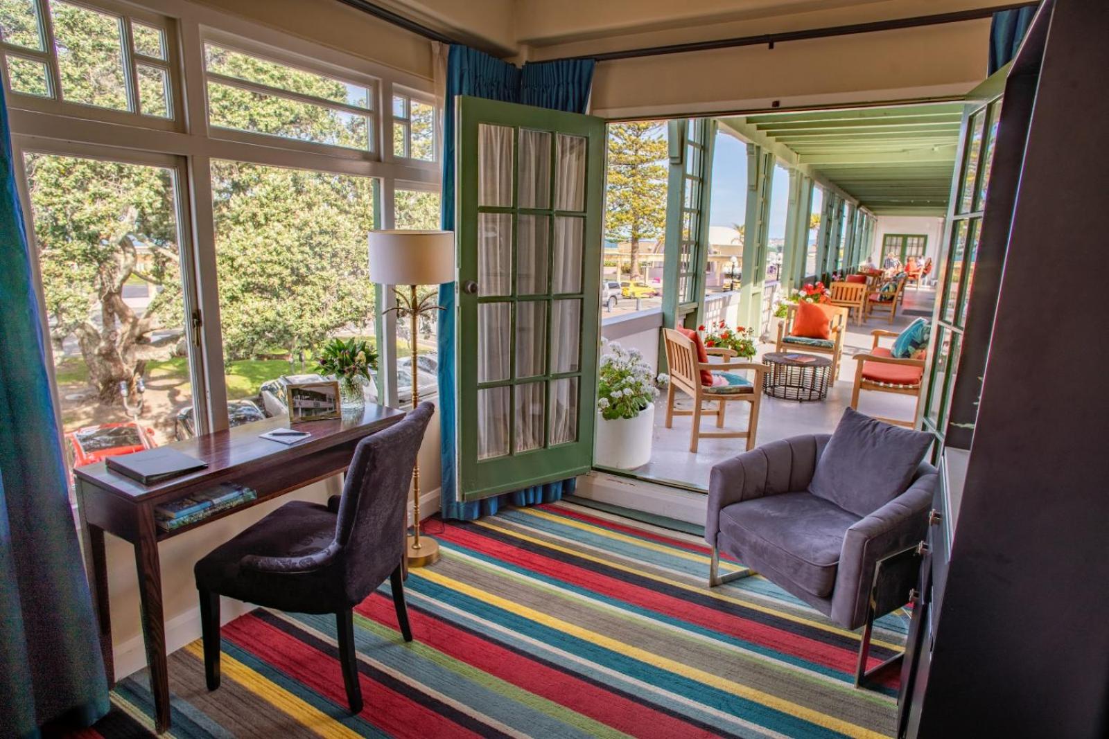 Art Deco Suite - Photo 6