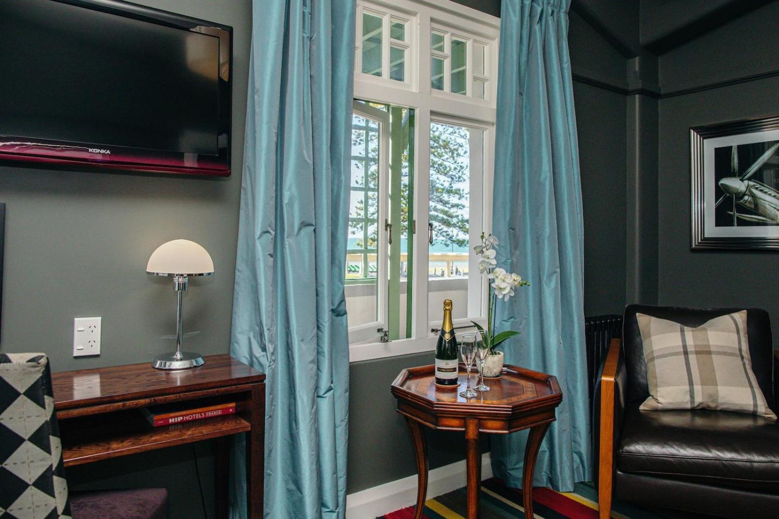 Jean Batten Suite - Photo 5