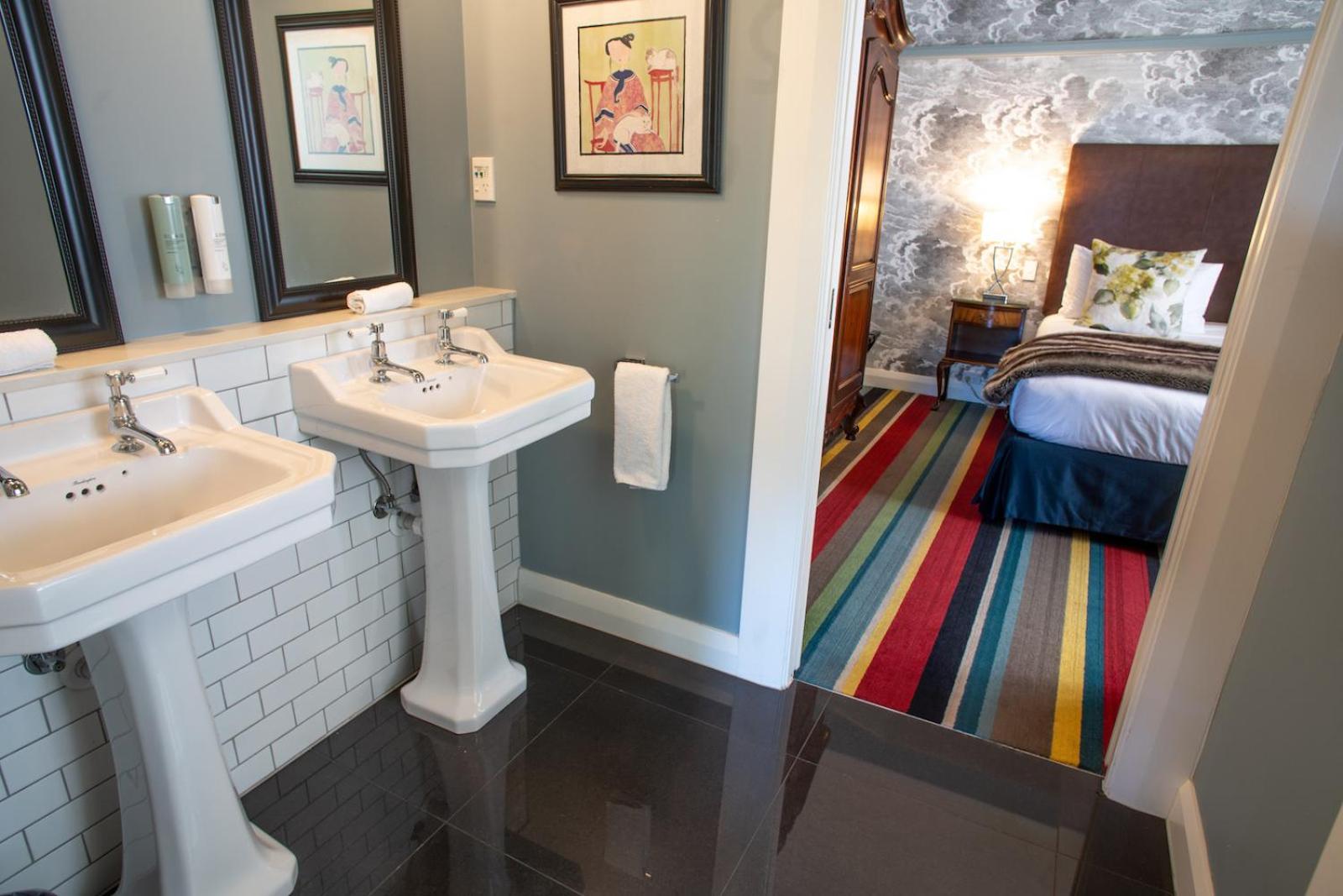 Jean Batten Suite - Photo 3